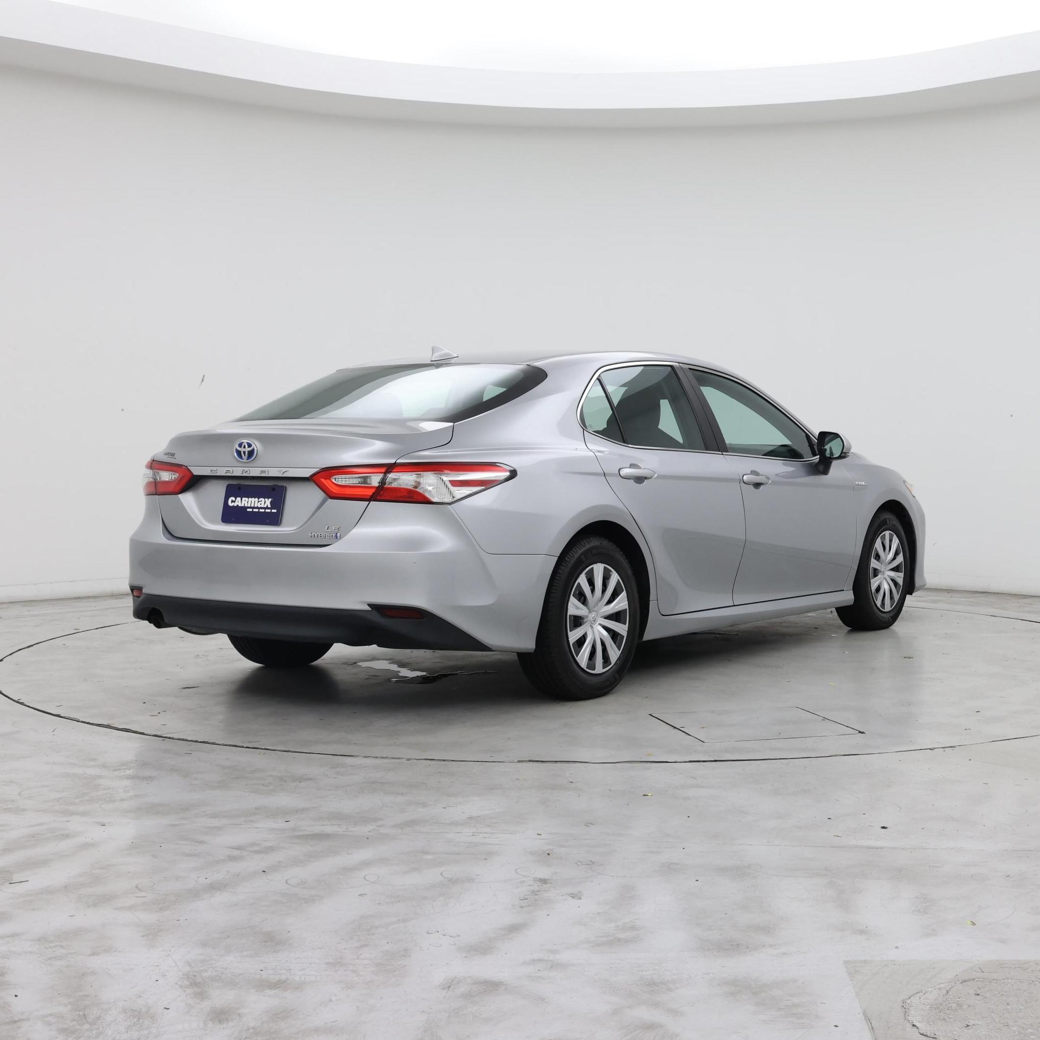 Thumbnail: 2019 Toyota Camry - 8