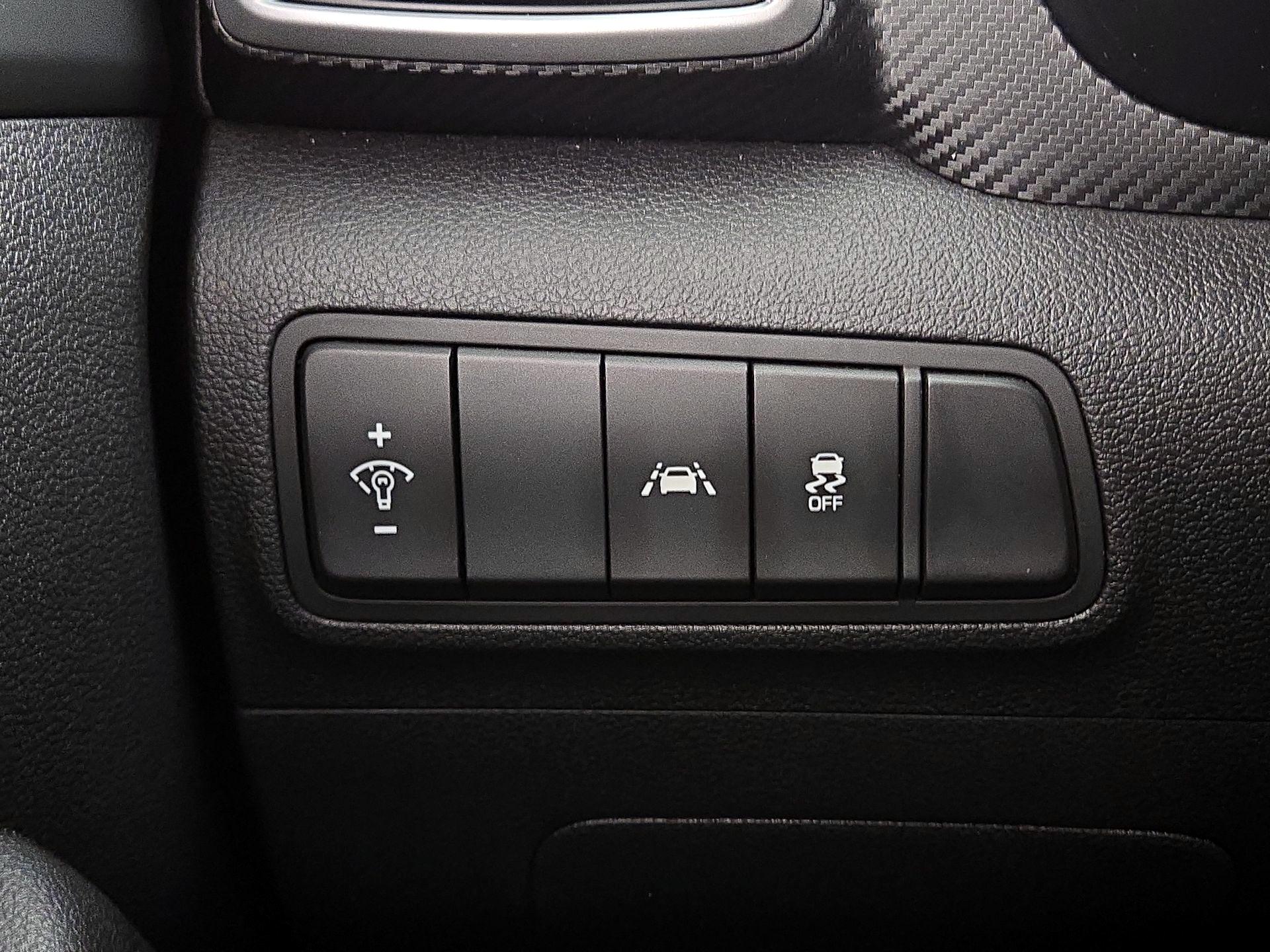 Thumbnail: 2019 Hyundai Tucson - 13