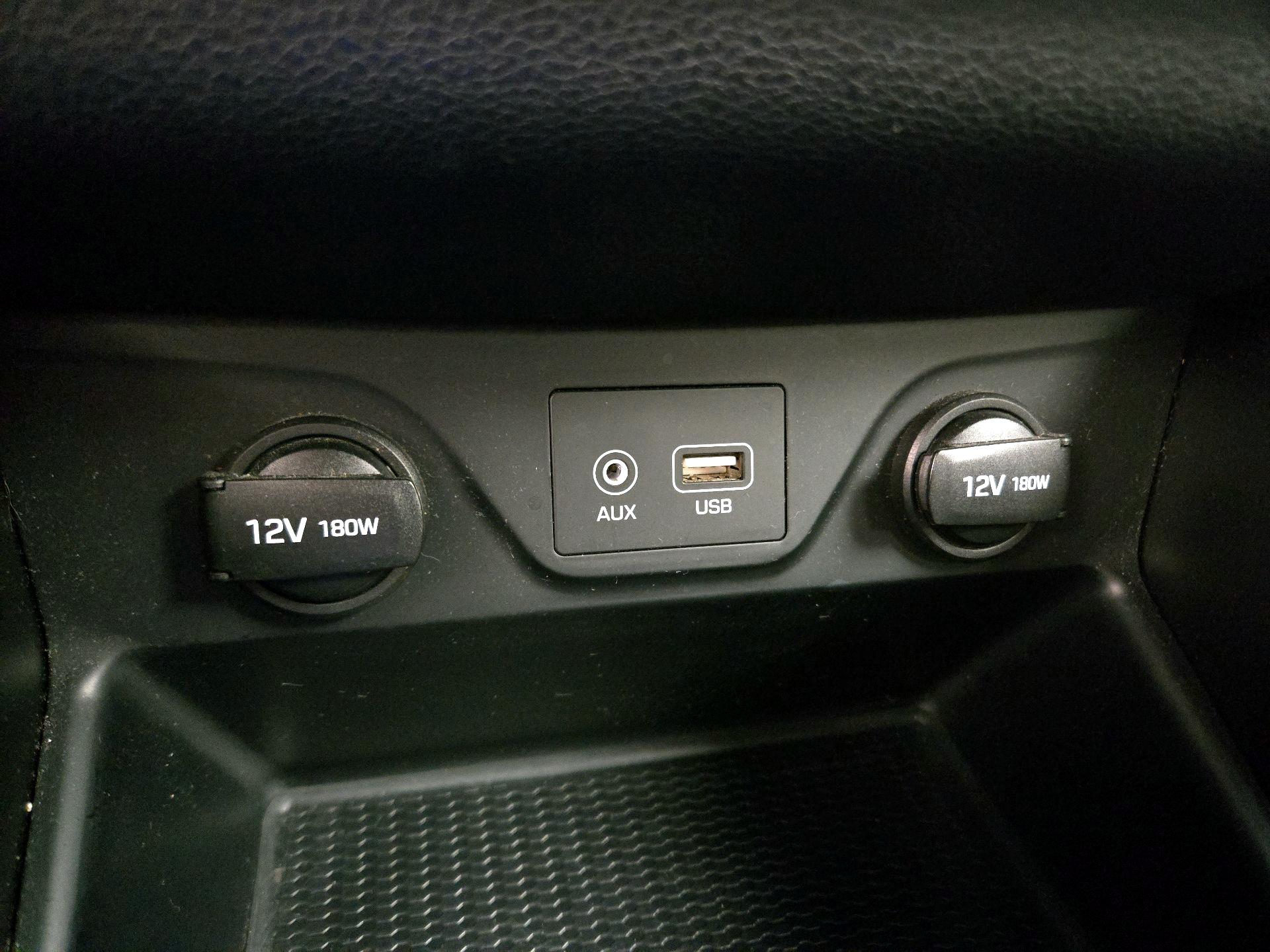 Thumbnail: 2019 Hyundai Tucson - 18