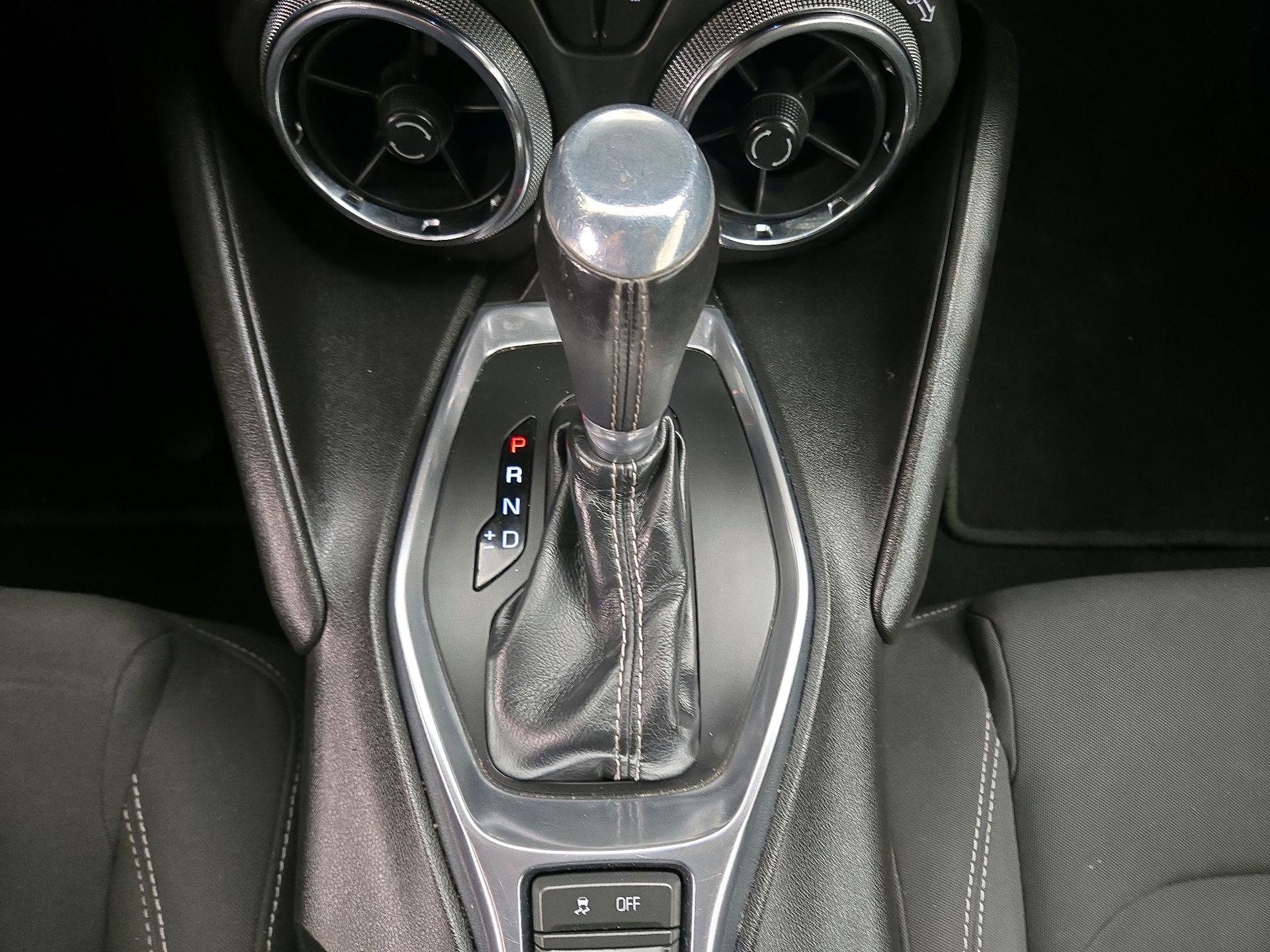 Thumbnail: 2017 Chevrolet Camaro - 17