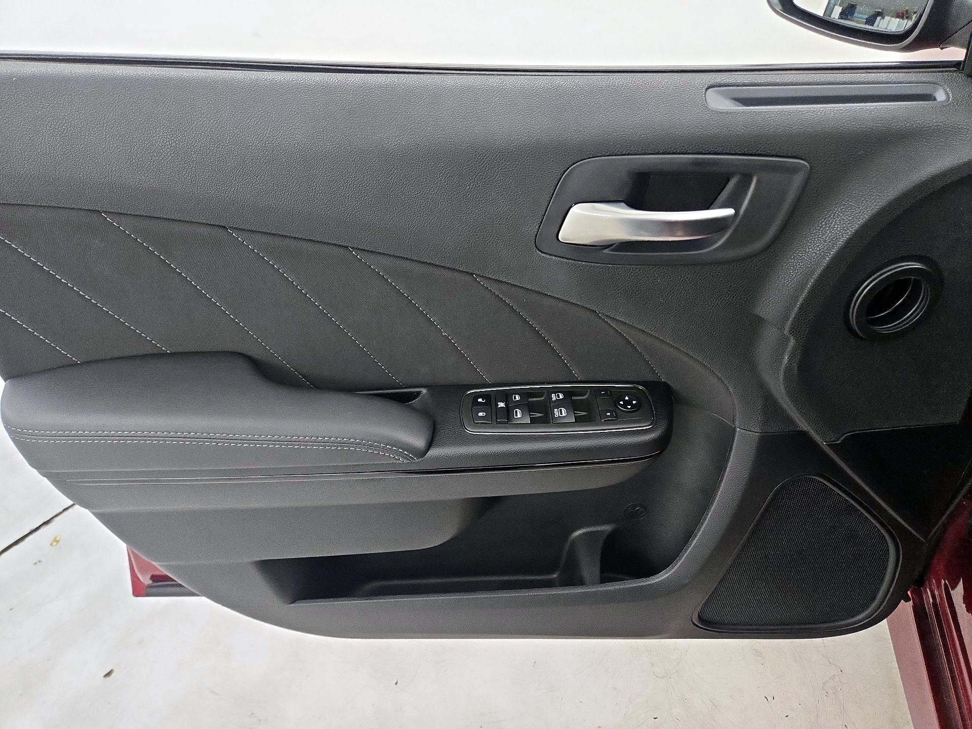 Thumbnail: 2021 Dodge Charger - 12