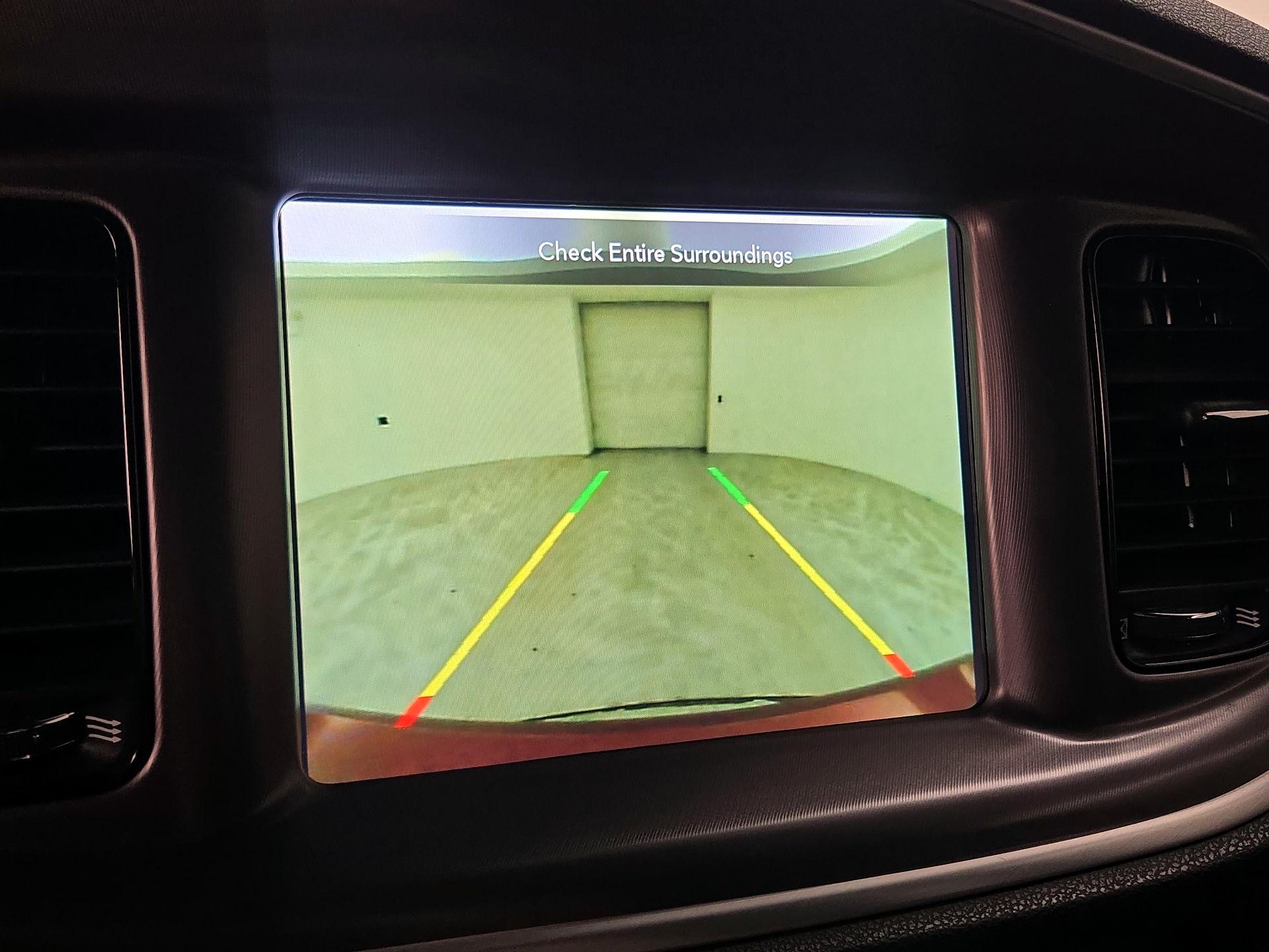 Thumbnail: 2021 Dodge Charger - 14