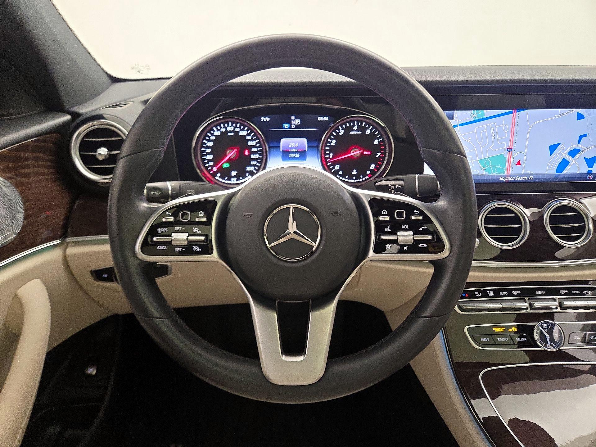 Thumbnail: 2019 Mercedes-Benz E-Class - 10