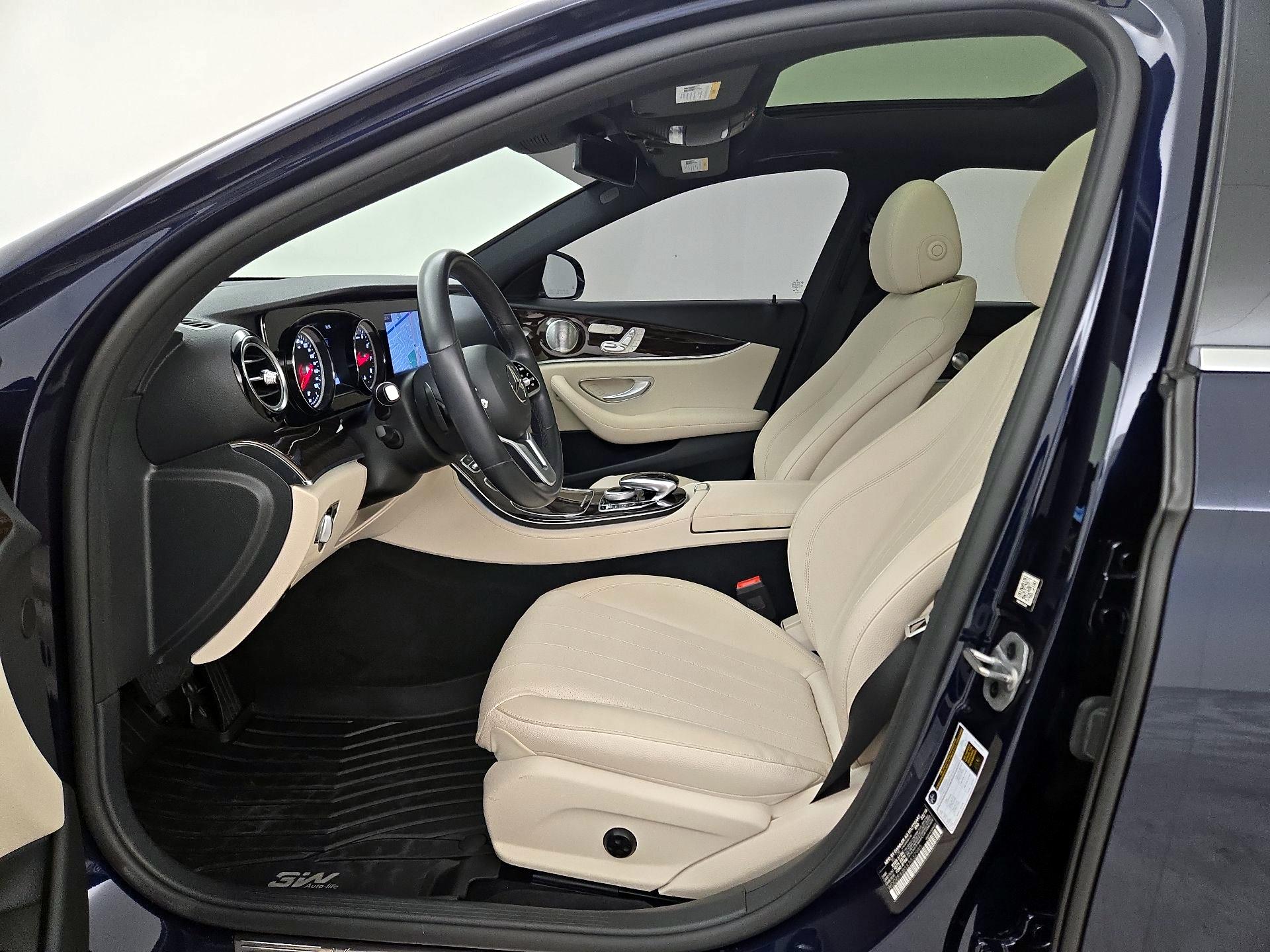 Thumbnail: 2019 Mercedes-Benz E-Class - 11