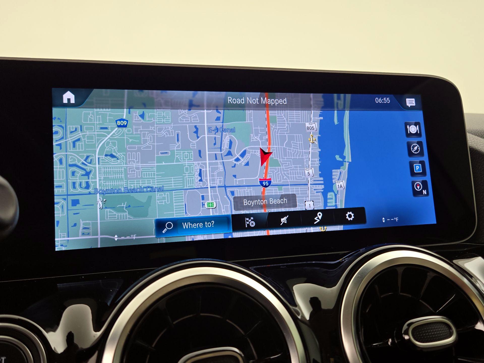 Thumbnail: 2021 Mercedes-Benz GLA - 14