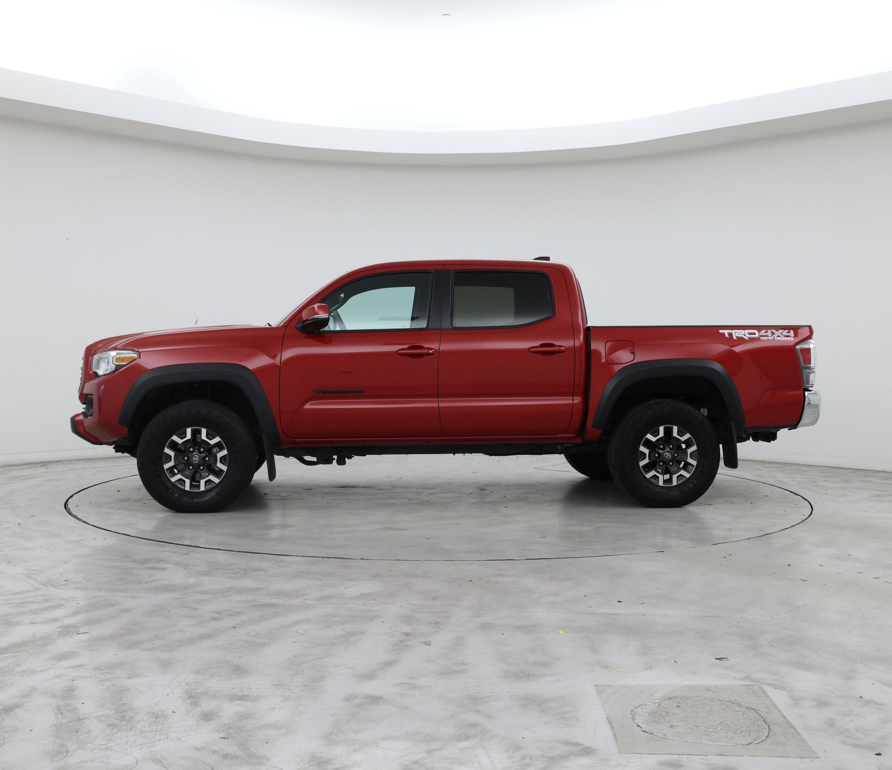 Thumbnail: 2022 Toyota Tacoma - 3