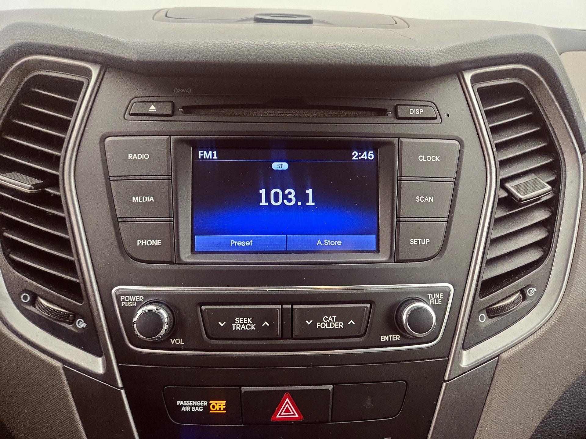 Thumbnail: 2017 Hyundai Santa Fe - 15