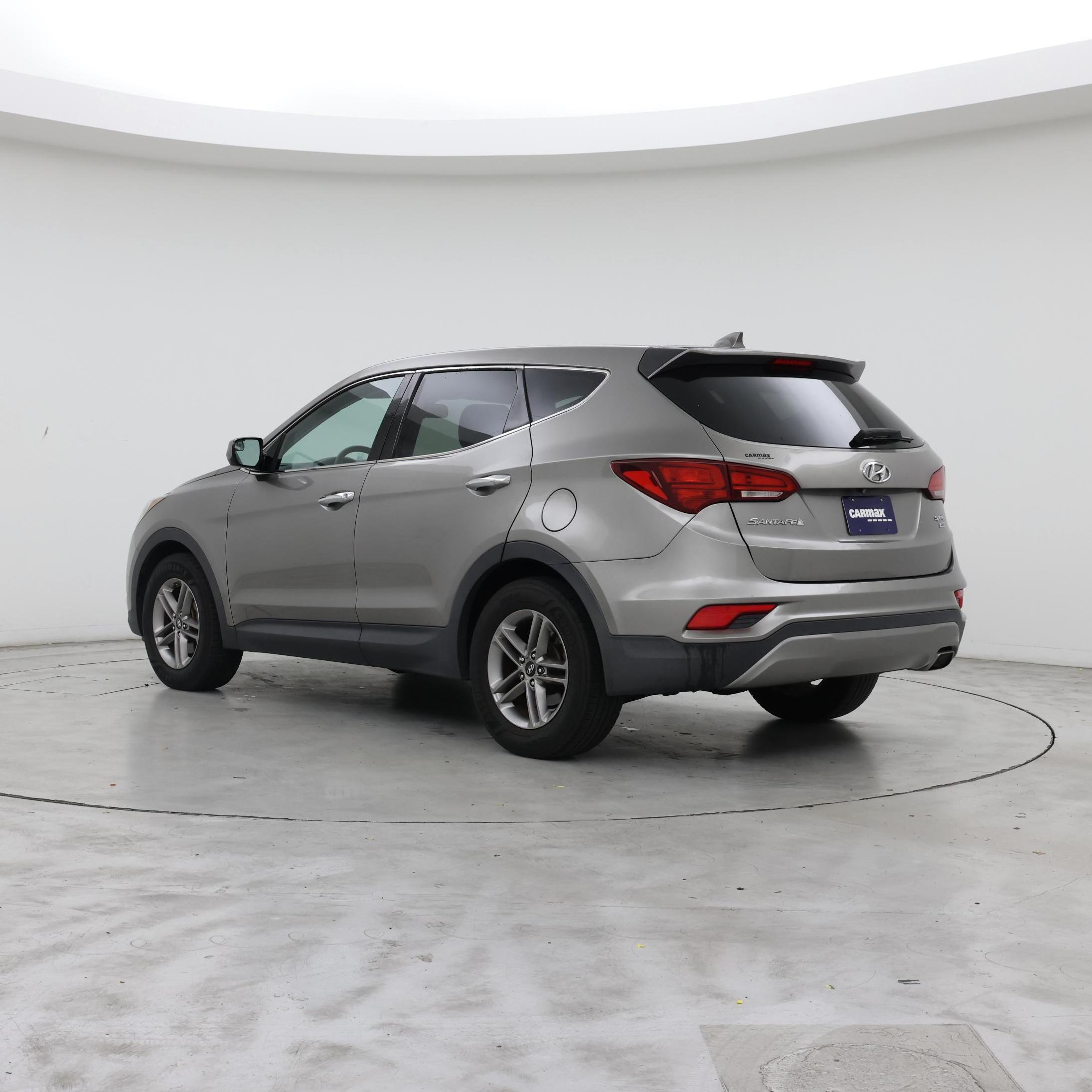 Thumbnail: 2017 Hyundai Santa Fe - 2