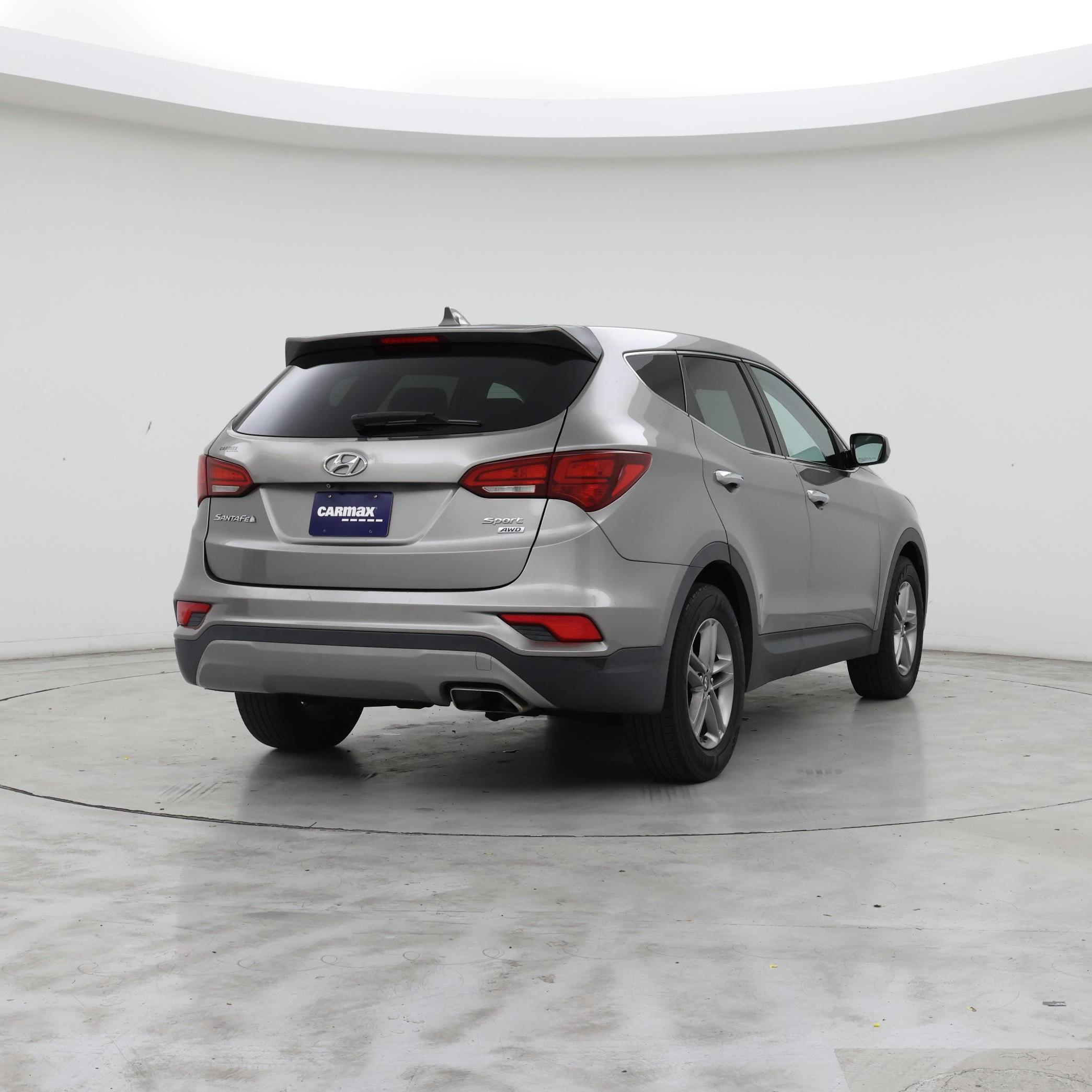 Thumbnail: 2017 Hyundai Santa Fe - 8