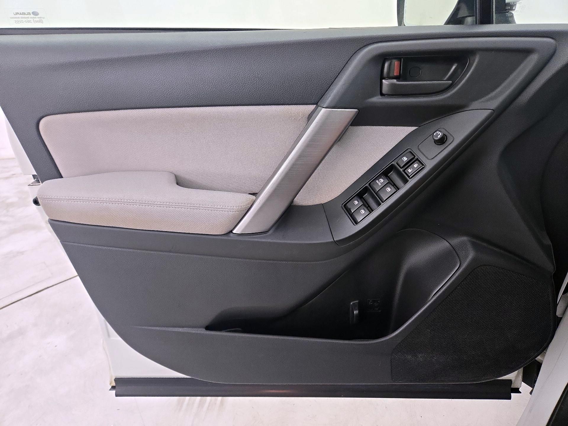 Thumbnail: 2014 Subaru Forester - 12