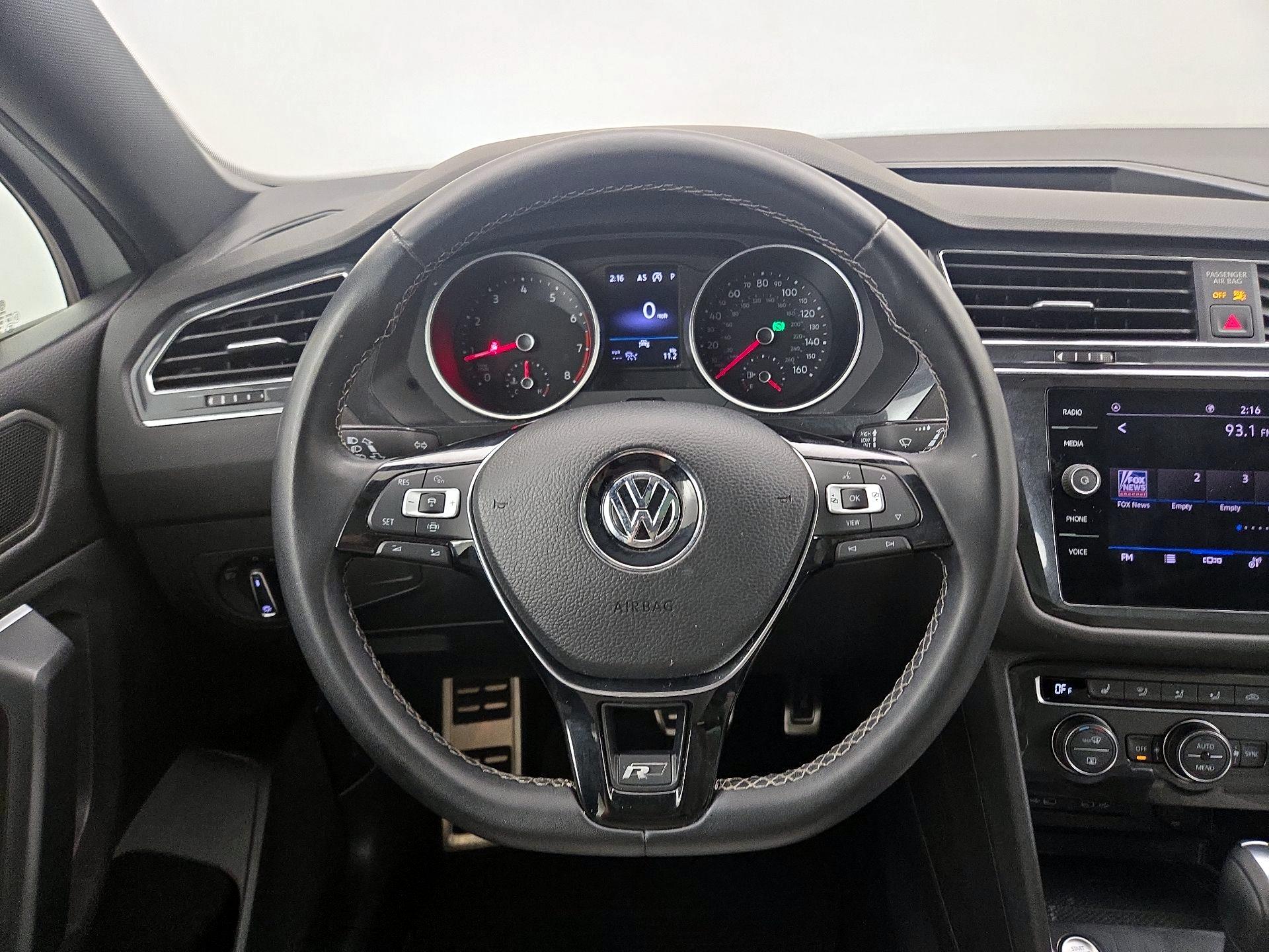 Thumbnail: 2021 Volkswagen Tiguan - 10