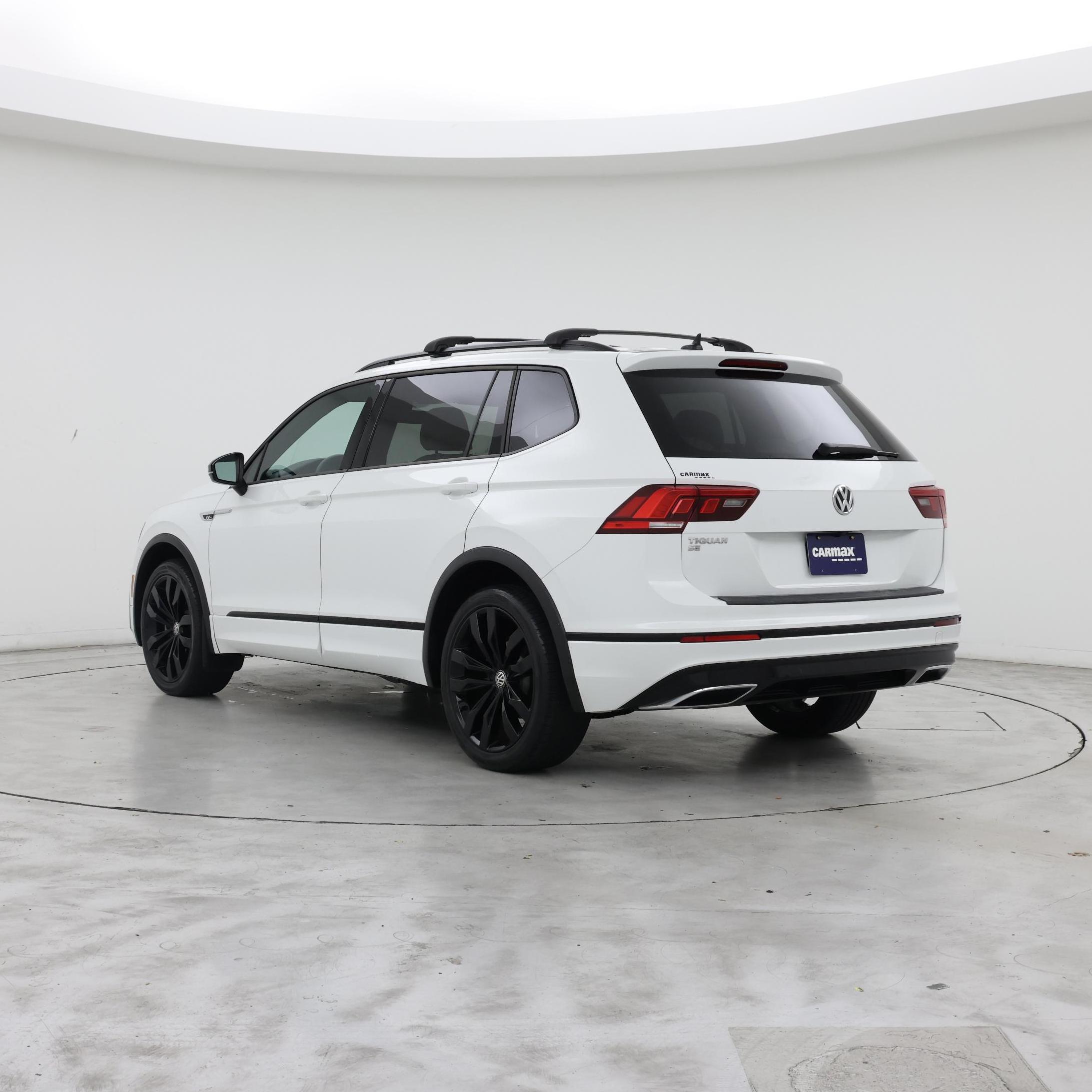 Thumbnail: 2021 Volkswagen Tiguan - 2