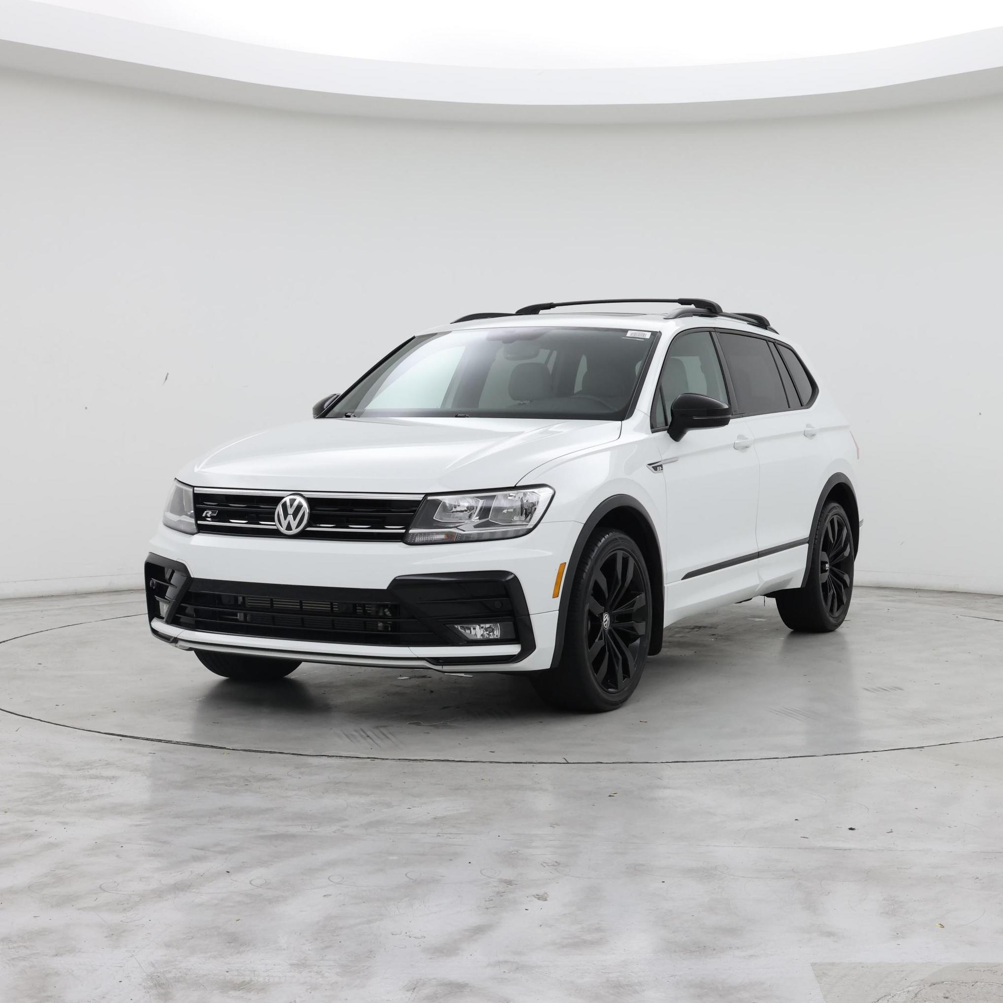 Thumbnail: 2021 Volkswagen Tiguan - 4