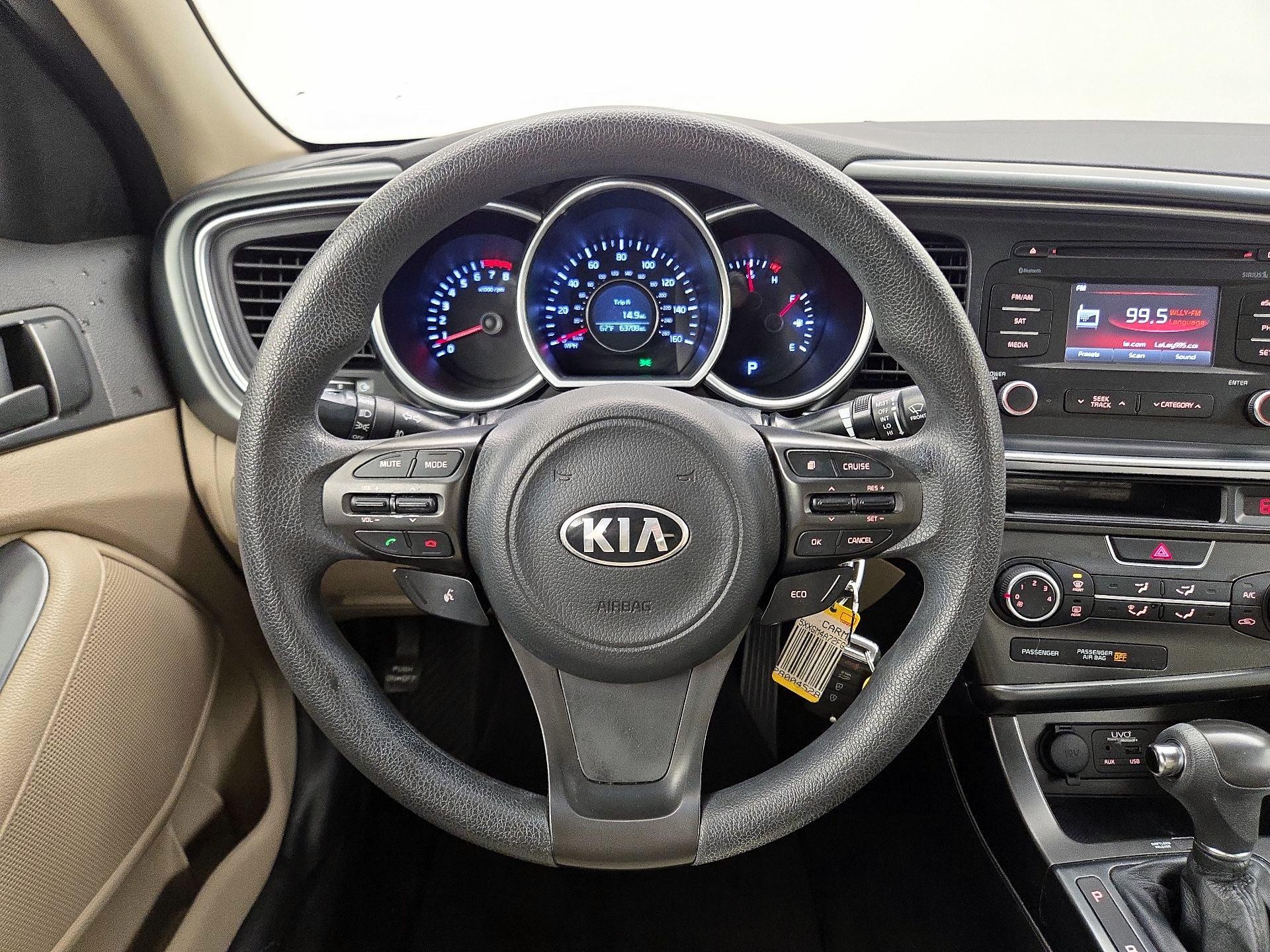Thumbnail: 2015 Kia Optima - 10