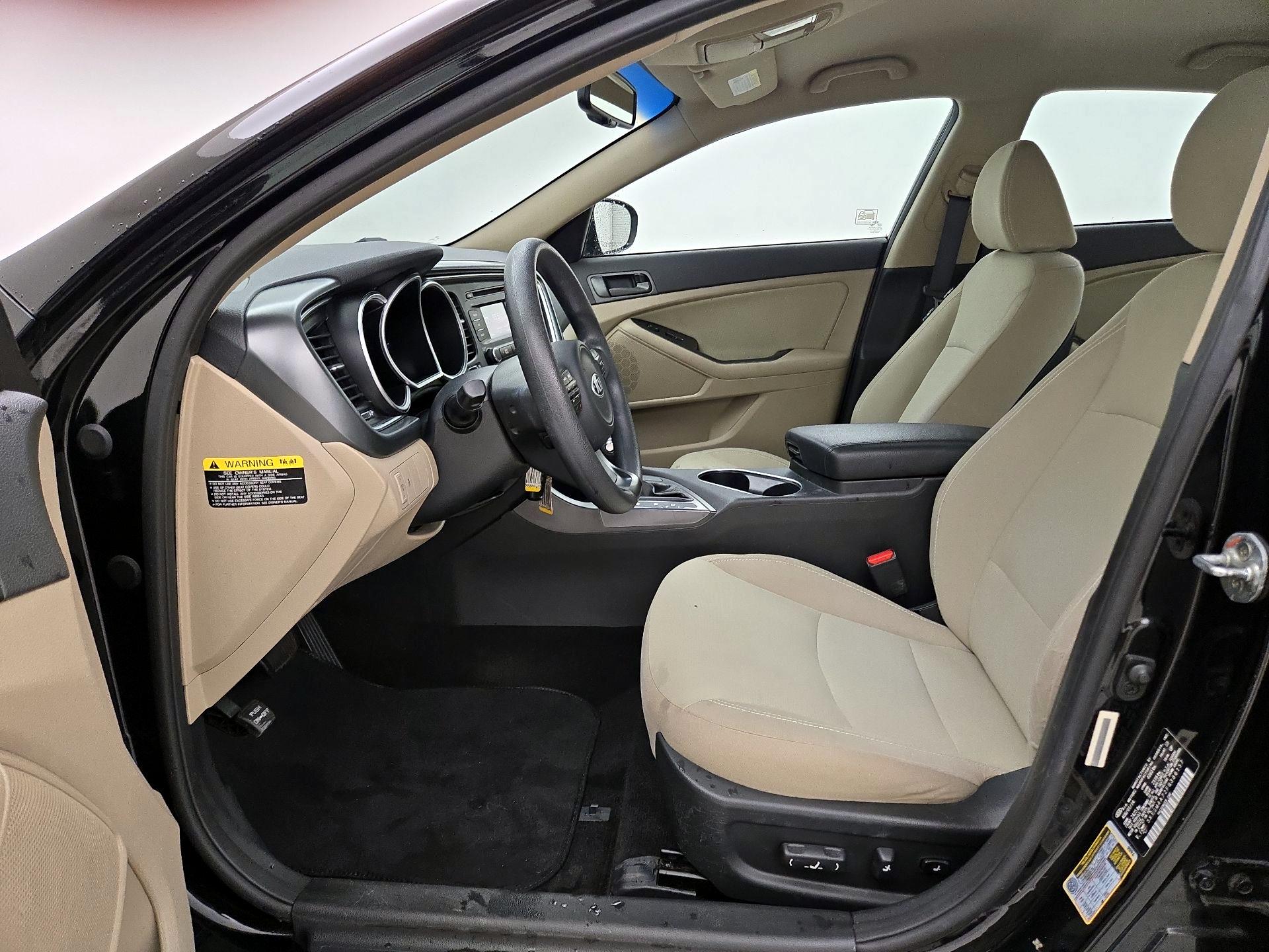 Thumbnail: 2015 Kia Optima - 11