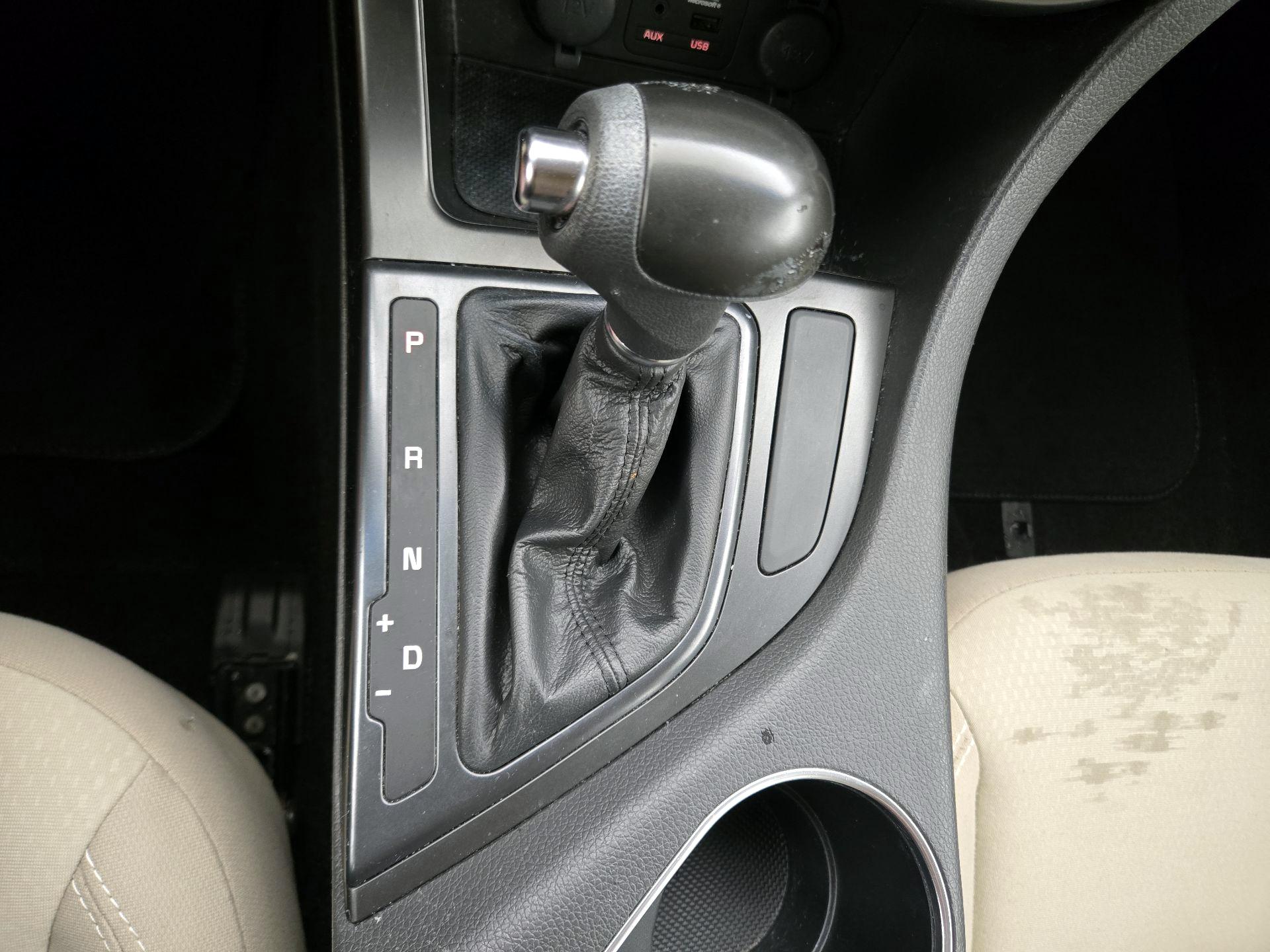 Thumbnail: 2015 Kia Optima - 17