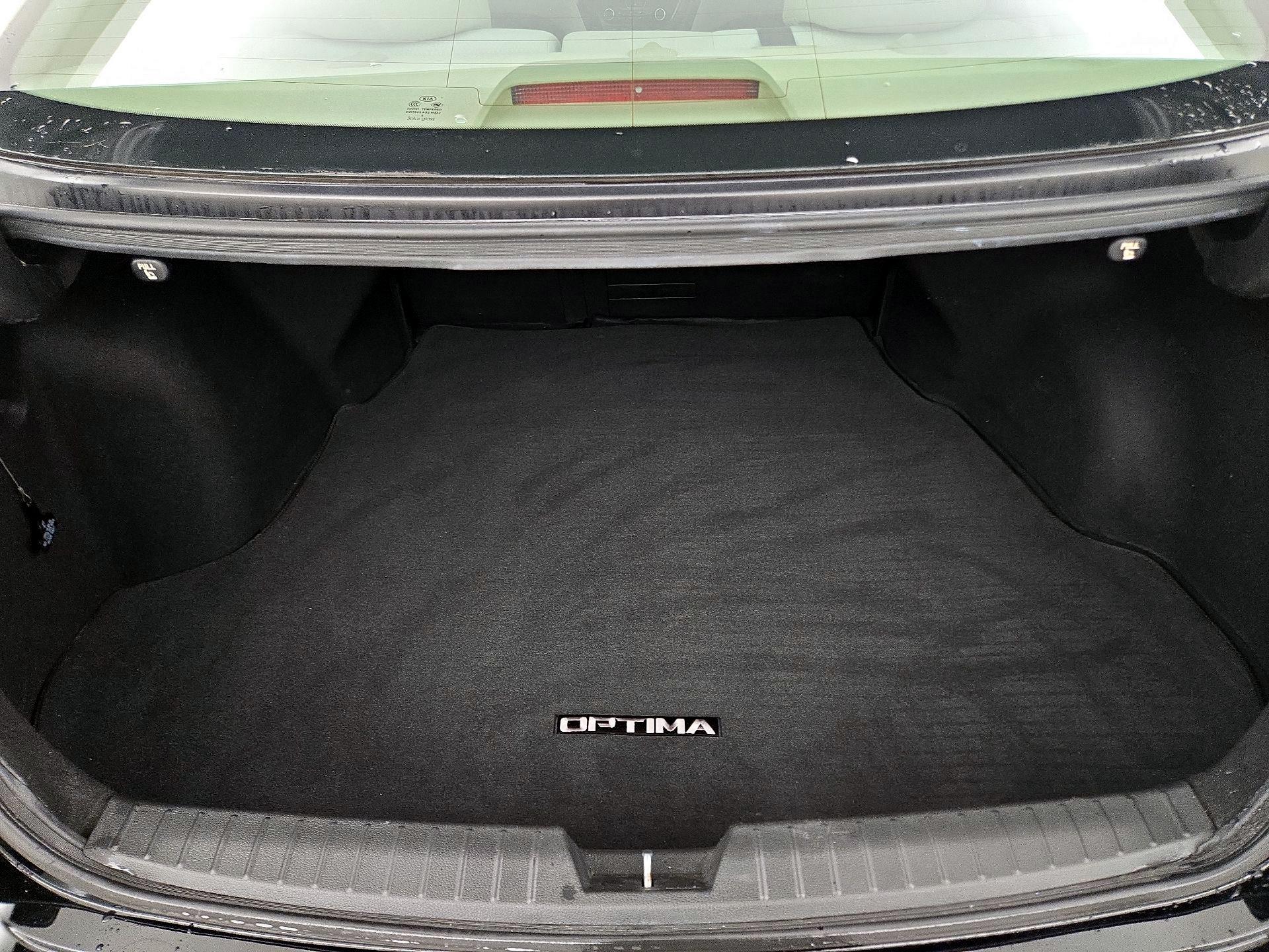 Thumbnail: 2015 Kia Optima - 20