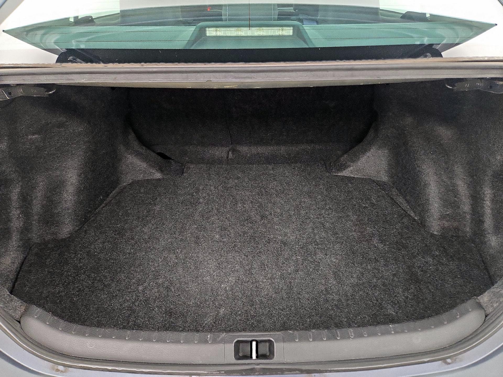 Thumbnail: 2015 Toyota Corolla - 20