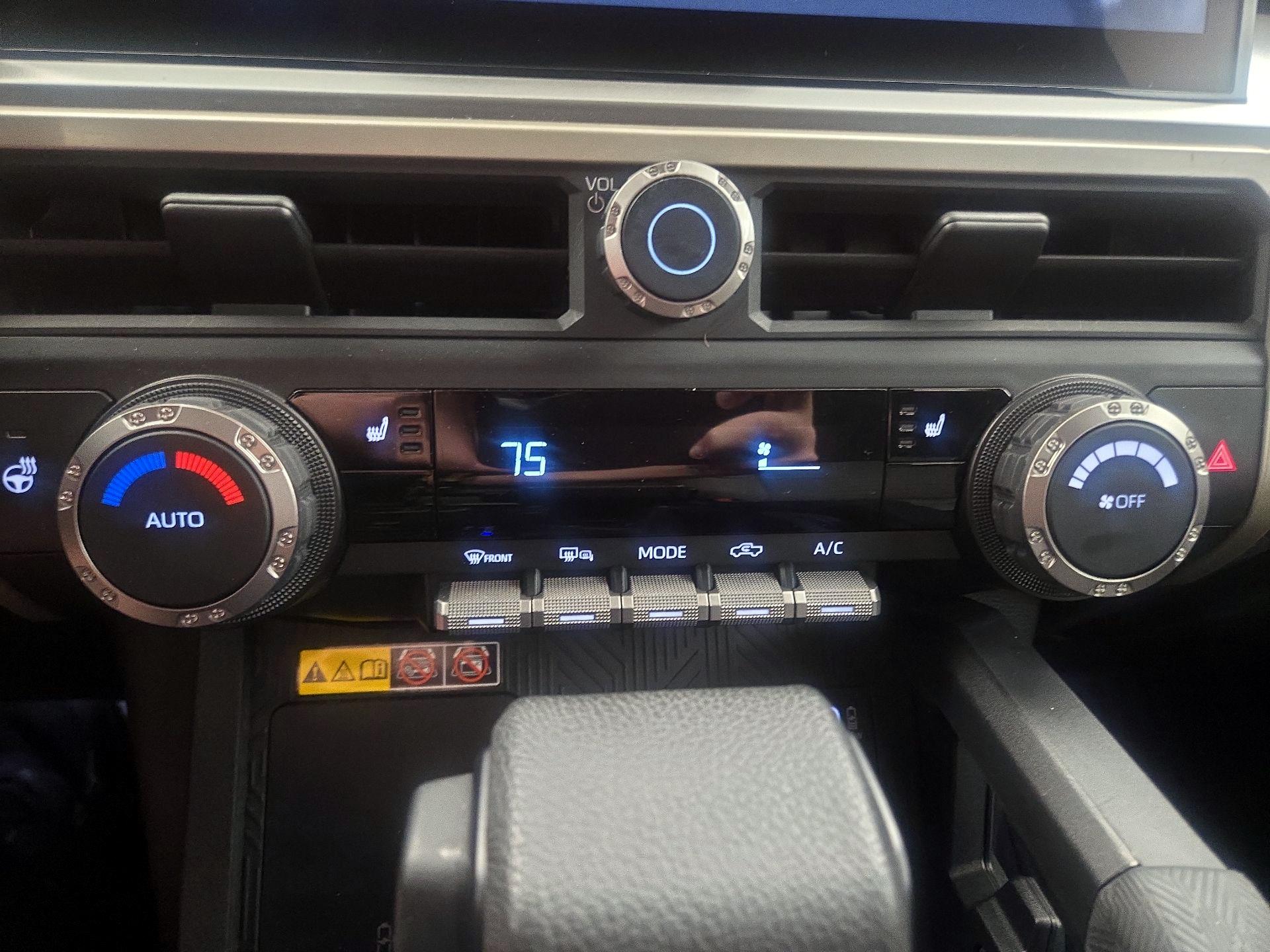 Thumbnail: 2024 Toyota Tacoma - 16