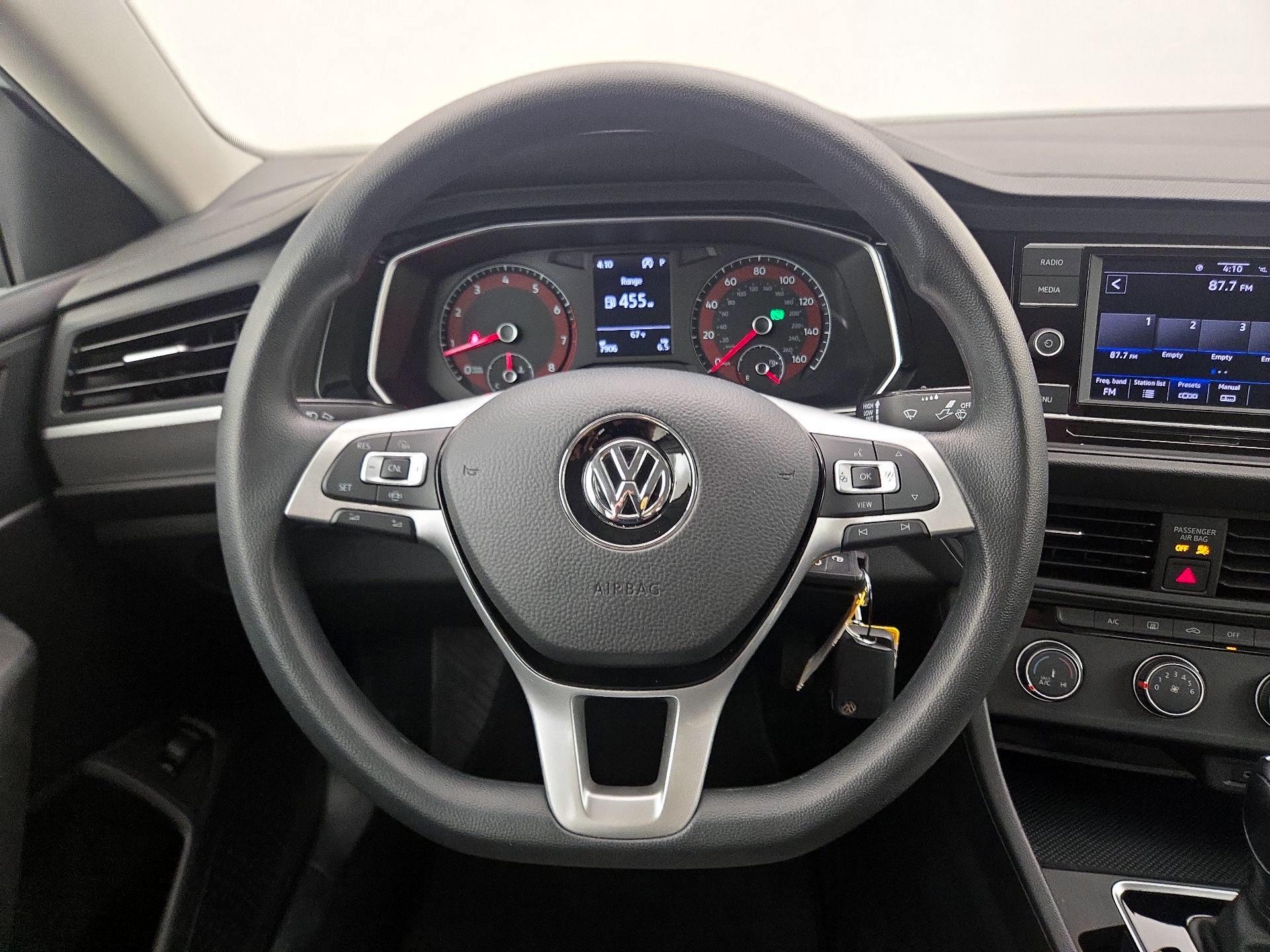 Thumbnail: 2020 Volkswagen Jetta - 10