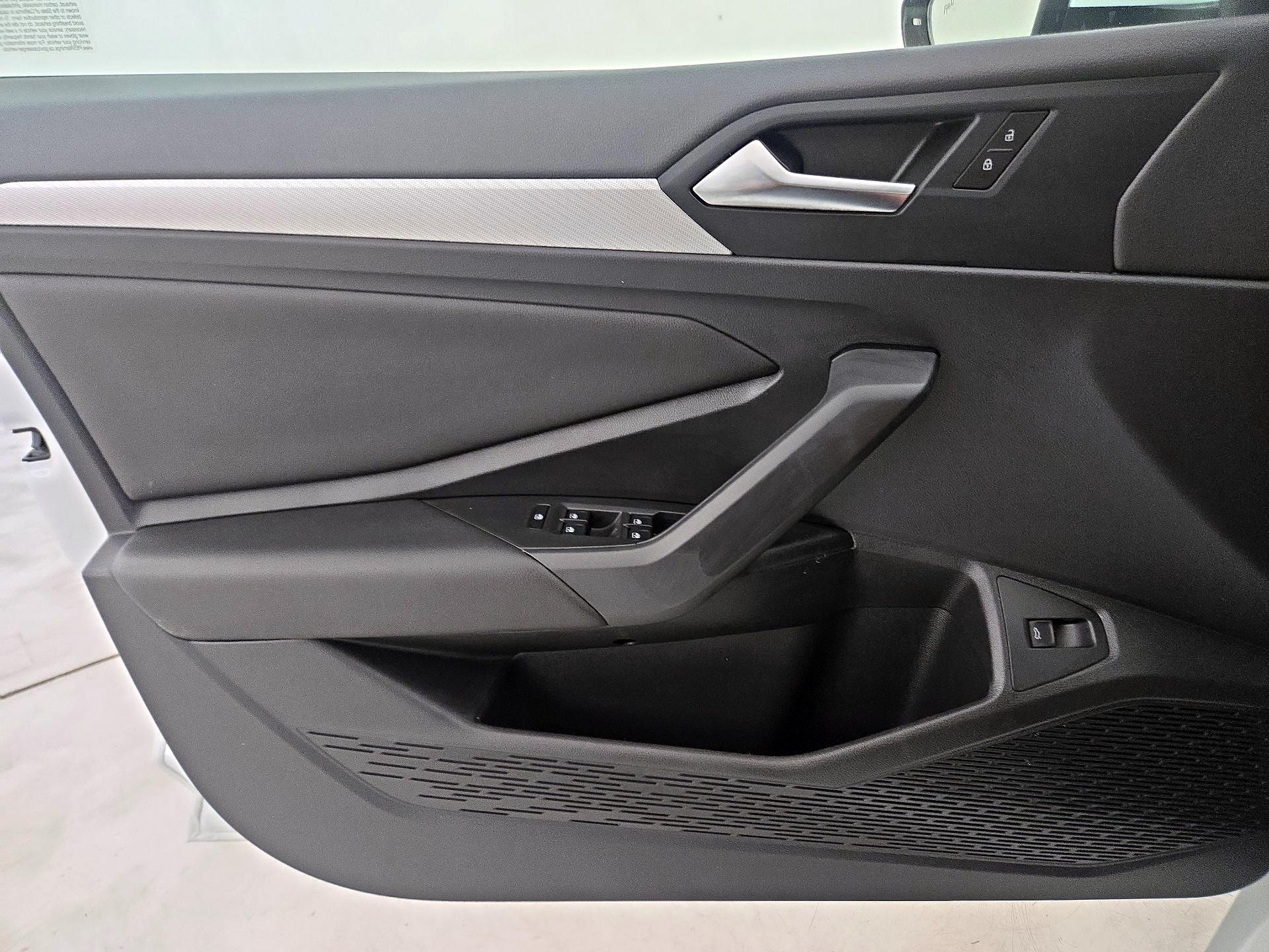 Thumbnail: 2020 Volkswagen Jetta - 12