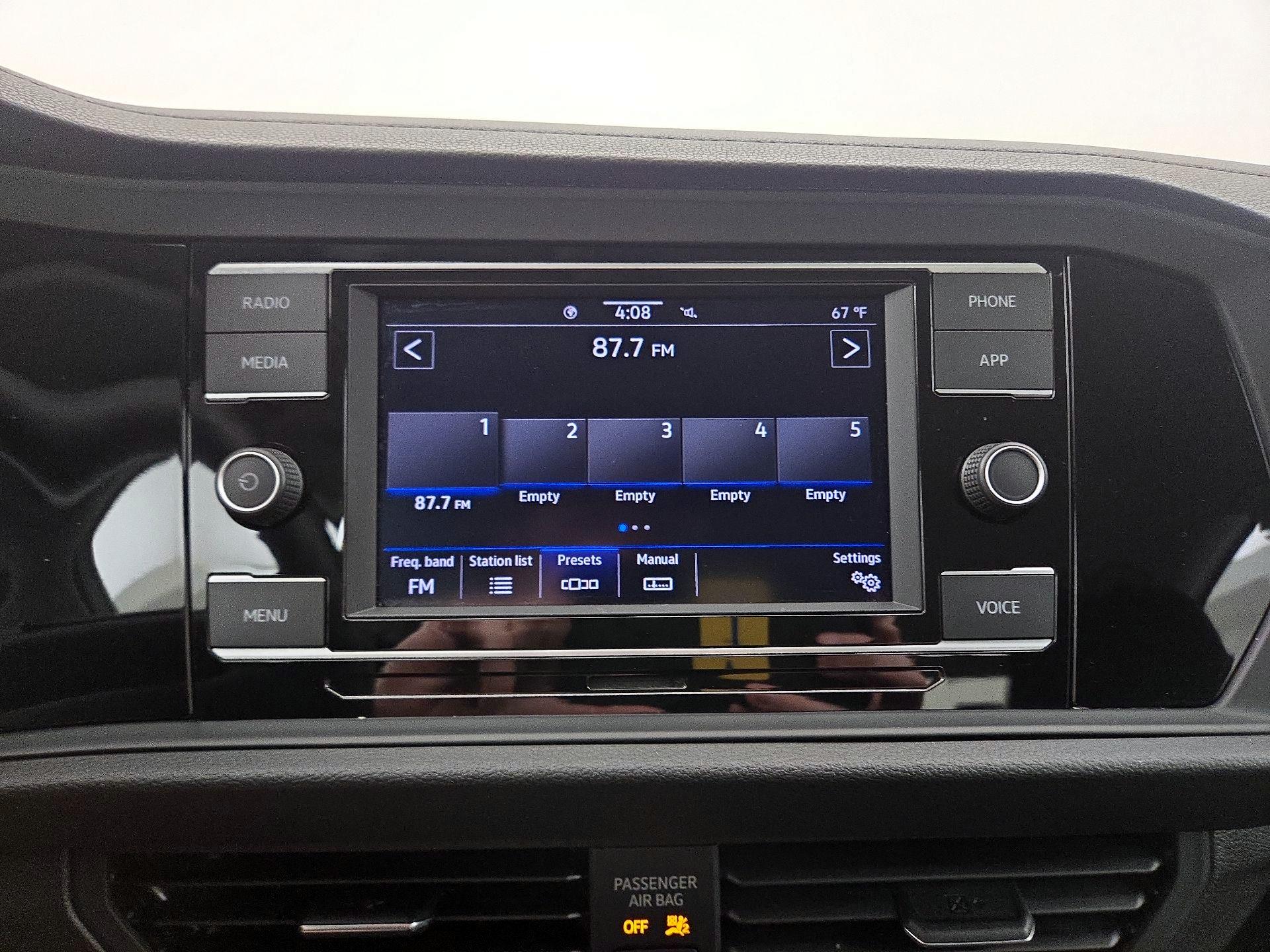 Thumbnail: 2020 Volkswagen Jetta - 15