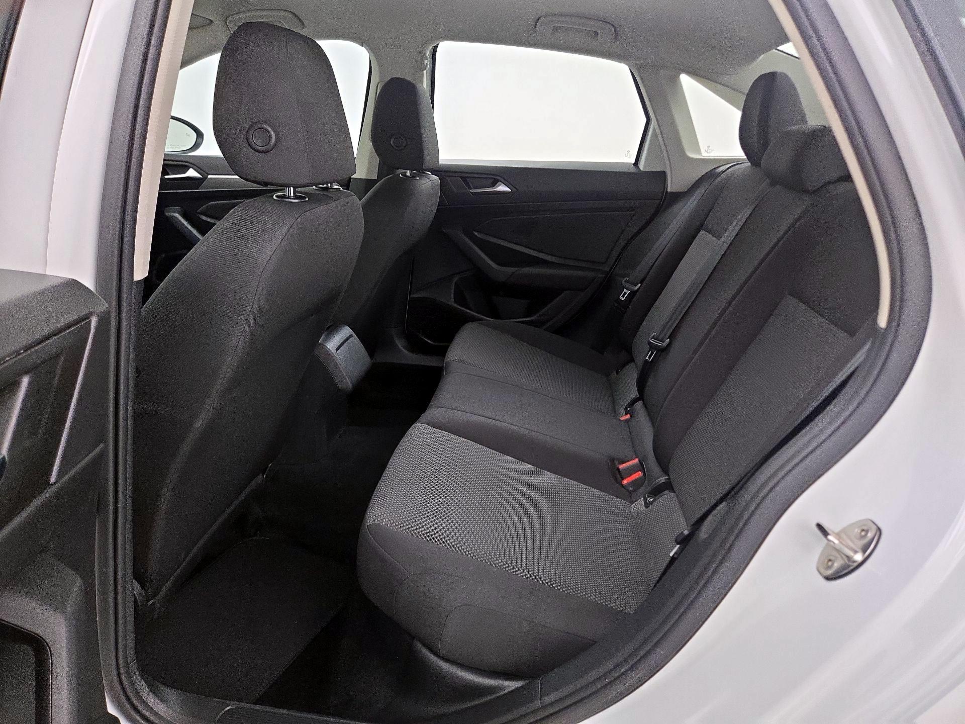 Thumbnail: 2020 Volkswagen Jetta - 19