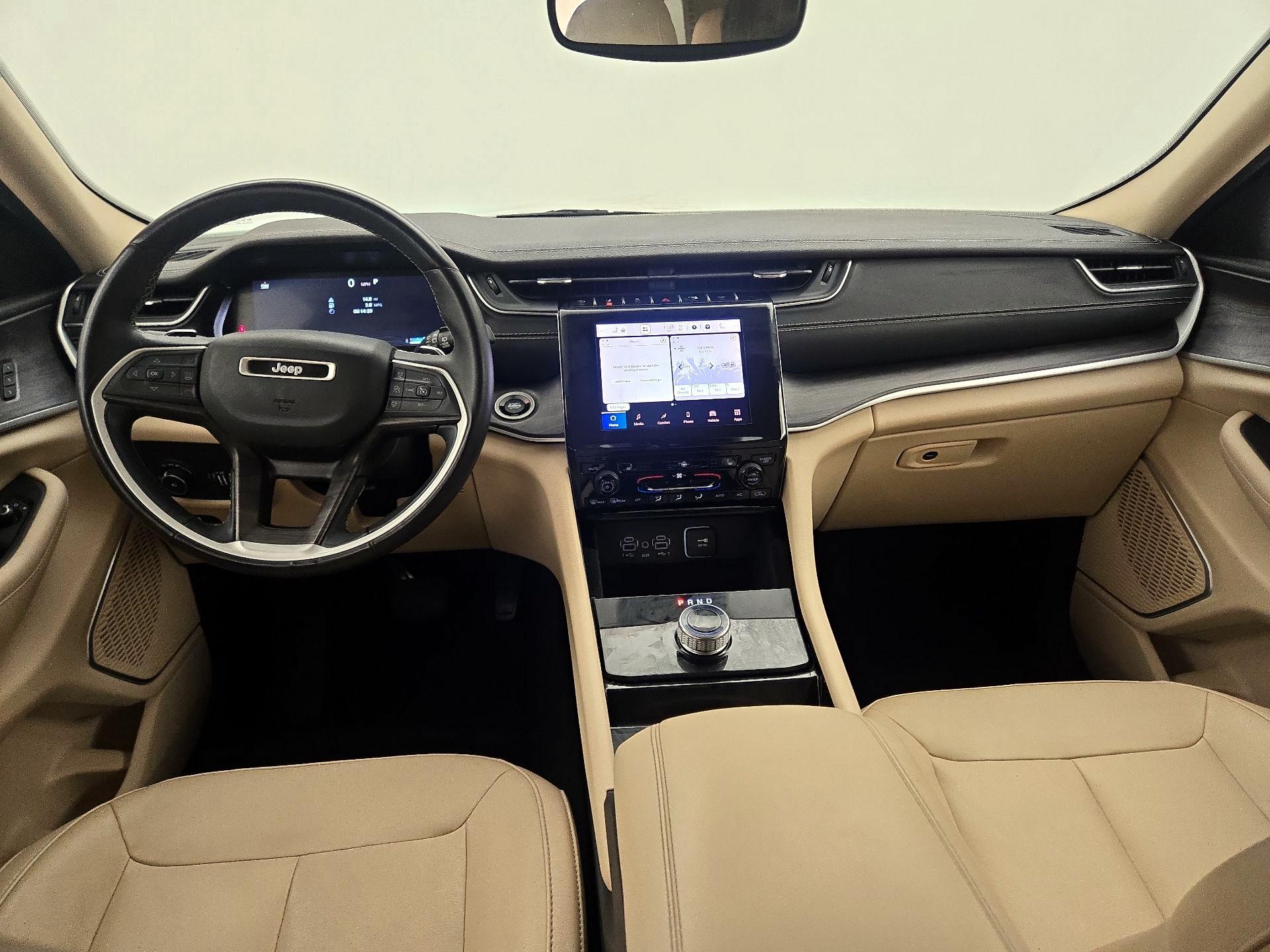 Thumbnail: 2022 Jeep Grand Cherokee - 9