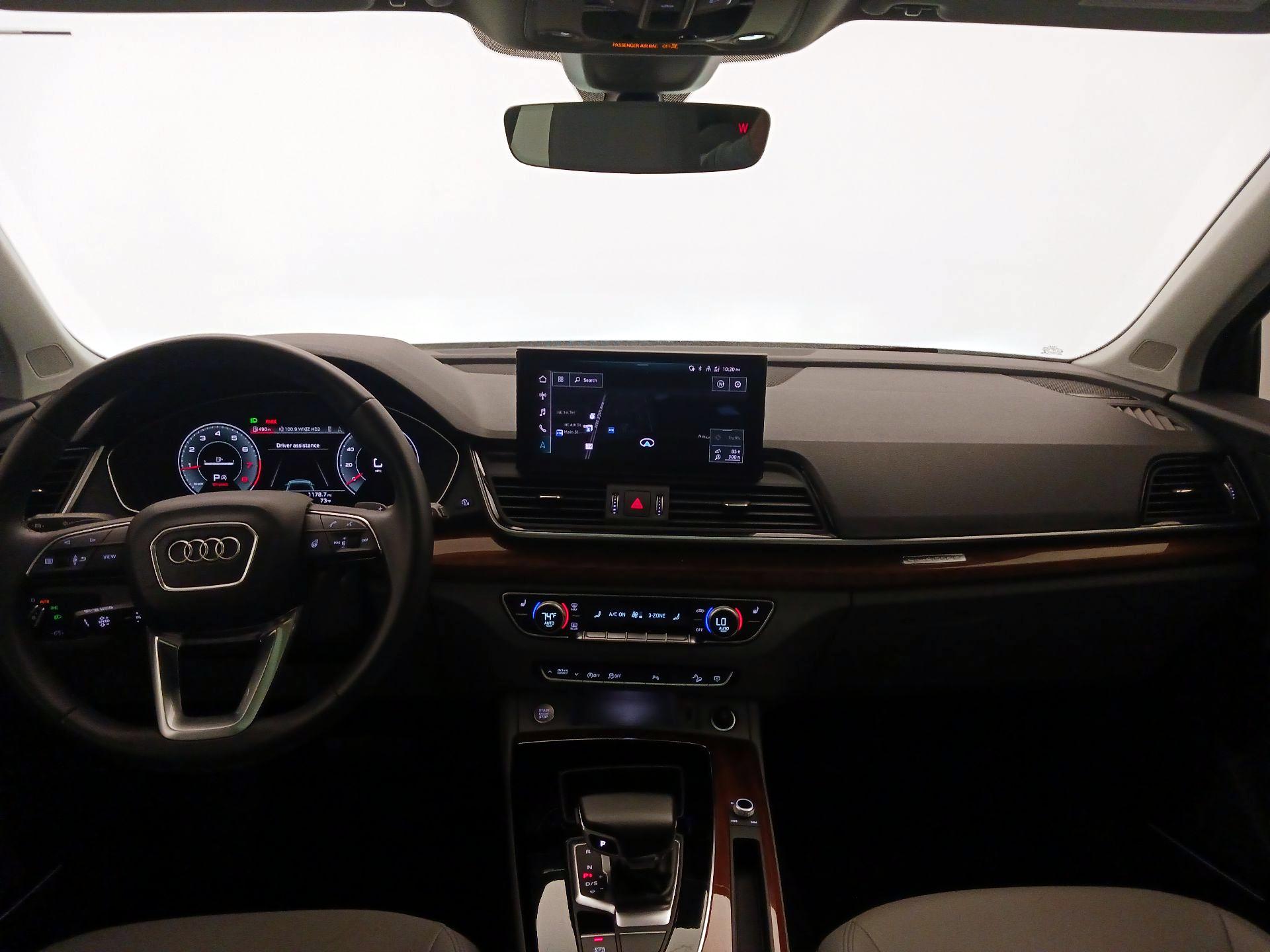 Thumbnail: 2023 Audi Q5 - 9