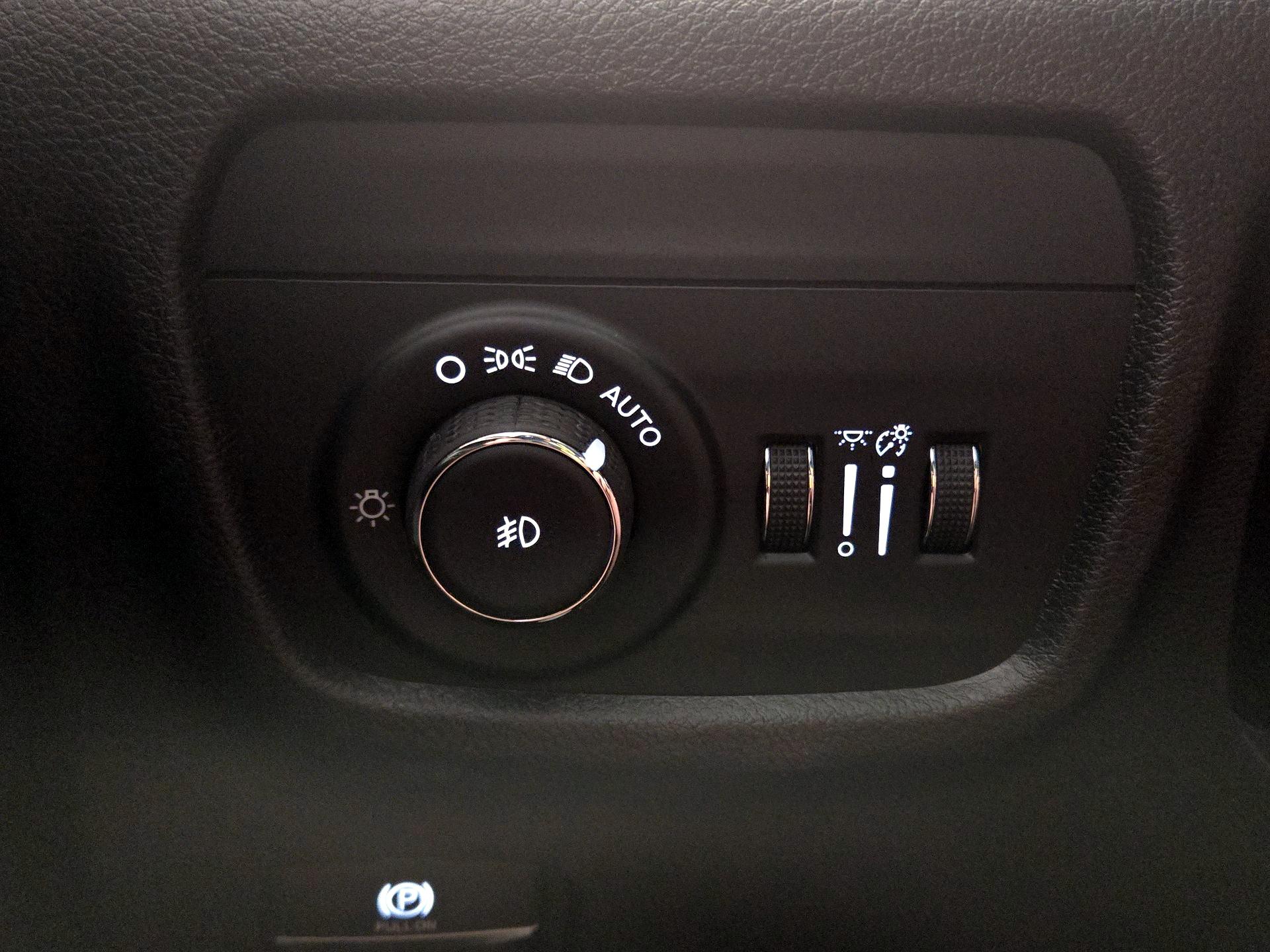 Thumbnail: 2023 Jeep Grand Cherokee - 13