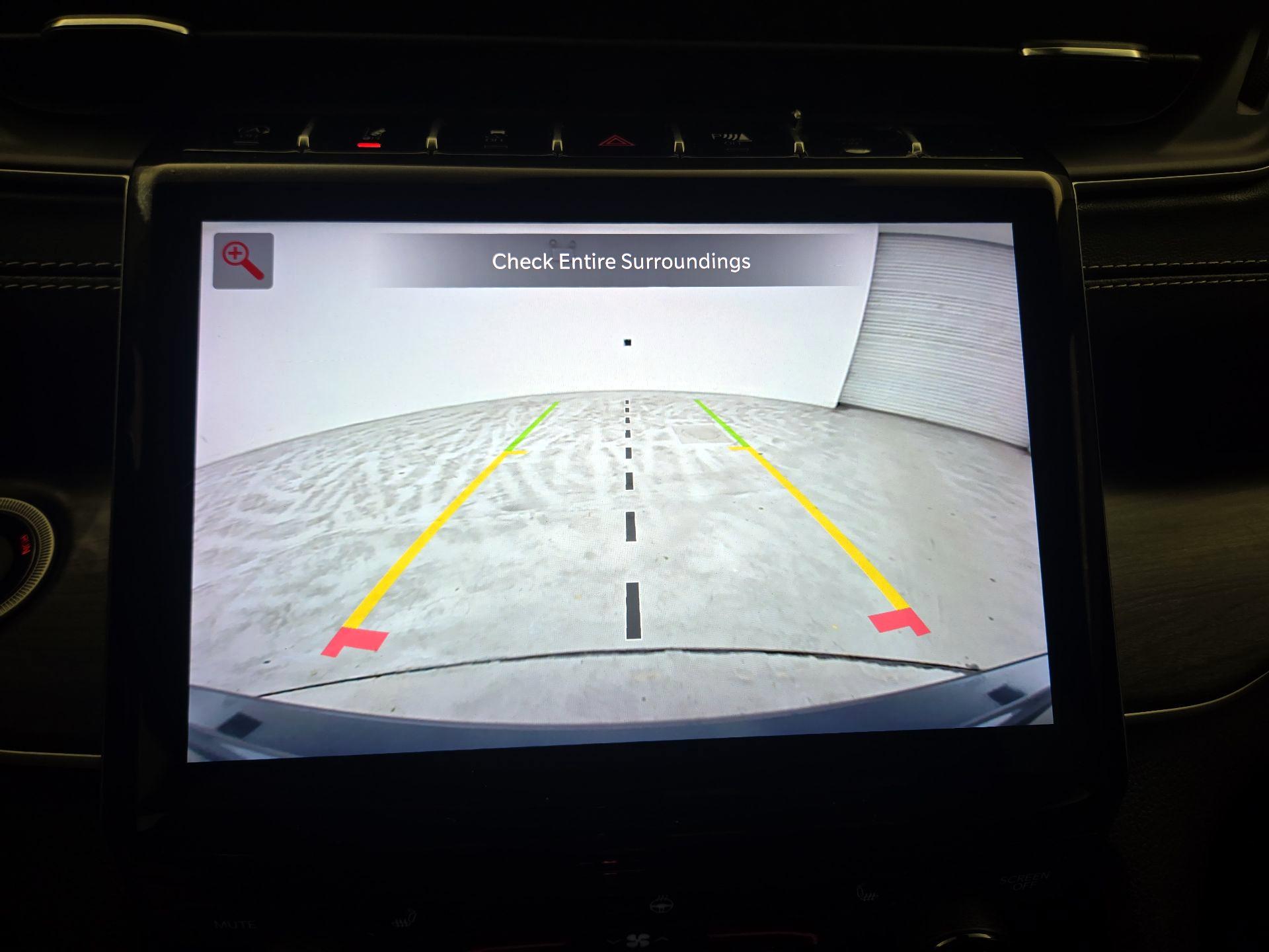 Thumbnail: 2023 Jeep Grand Cherokee - 15