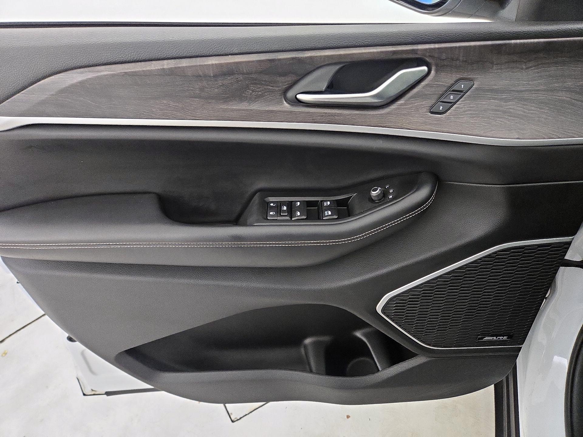 Thumbnail: 2021 Jeep Grand Cherokee L - 12