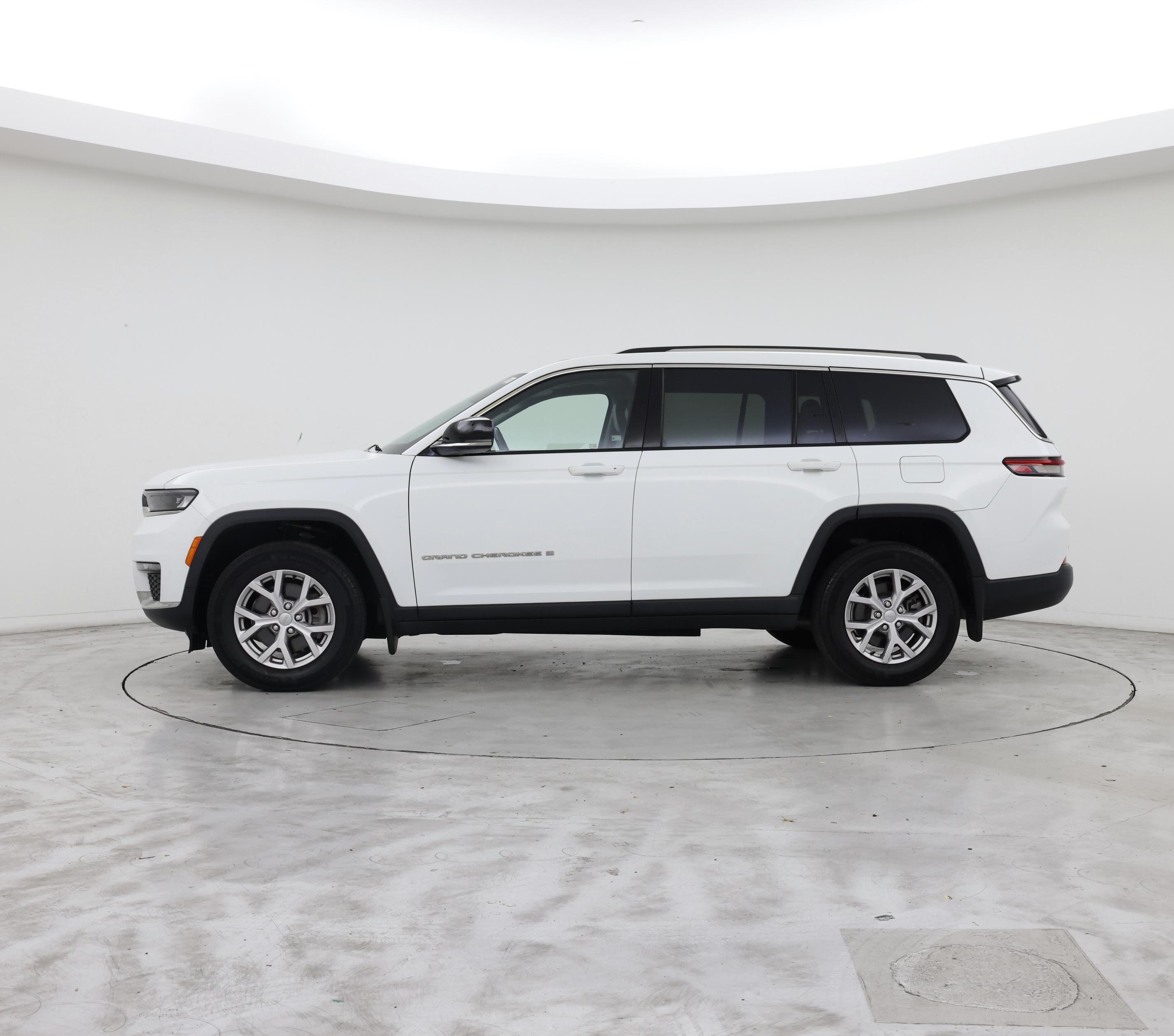 Thumbnail: 2021 Jeep Grand Cherokee L - 3