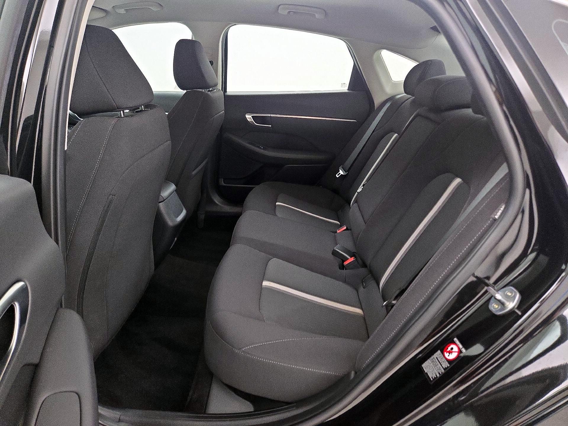 Thumbnail: 2022 Hyundai Sonata - 19