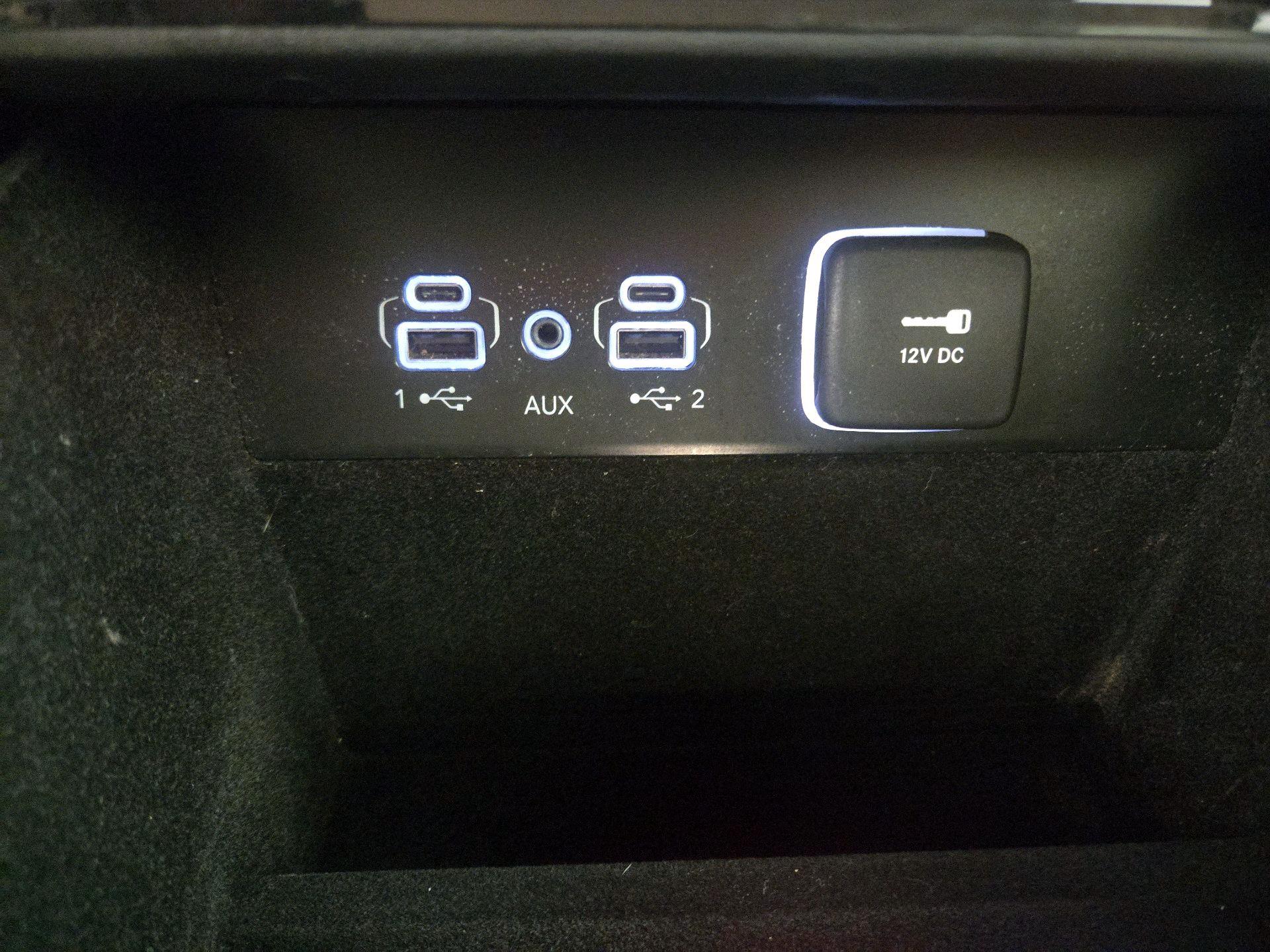 Thumbnail: 2022 Jeep Grand Cherokee L - 19