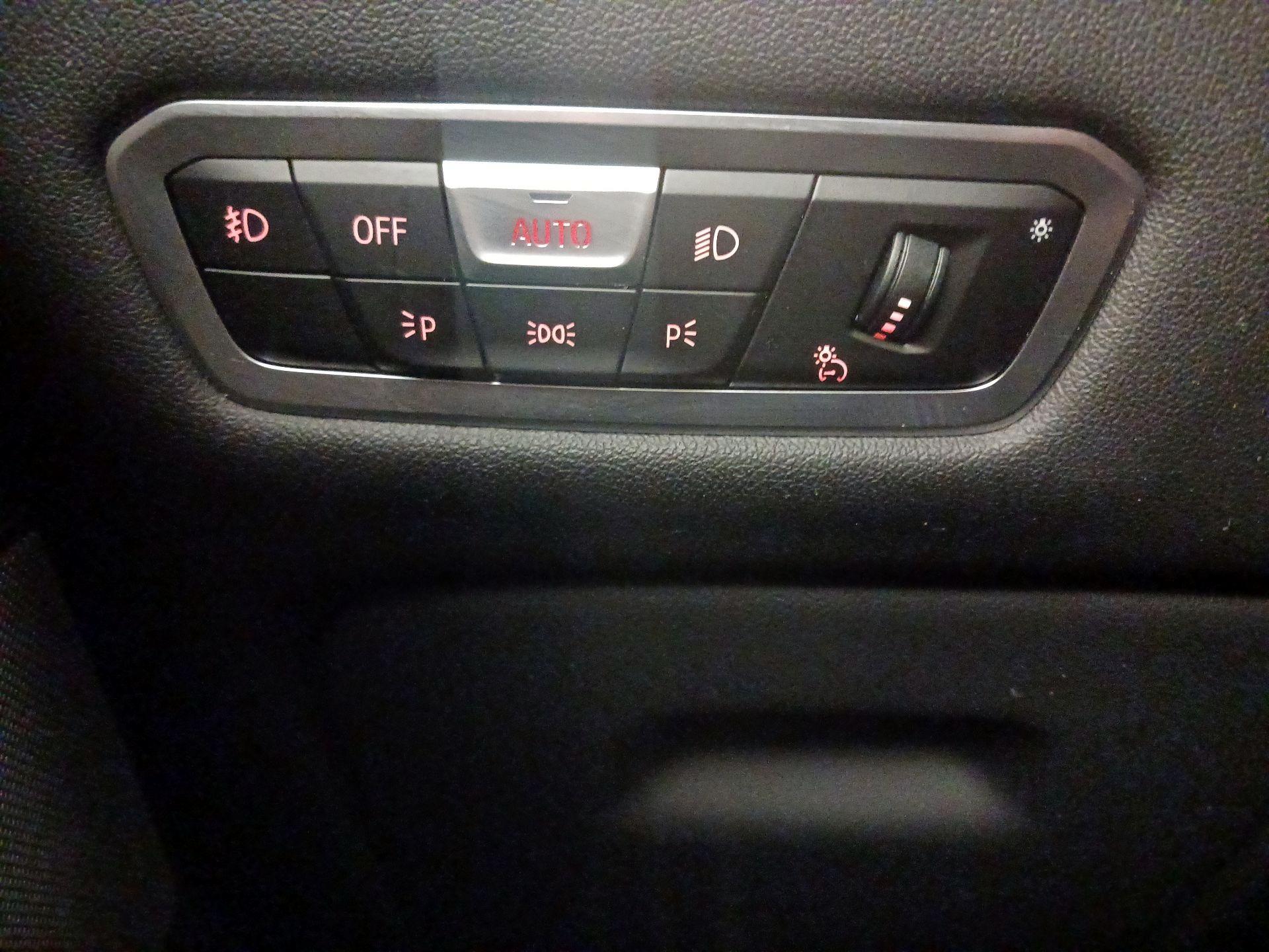 Thumbnail: 2021 BMW X5 - 13