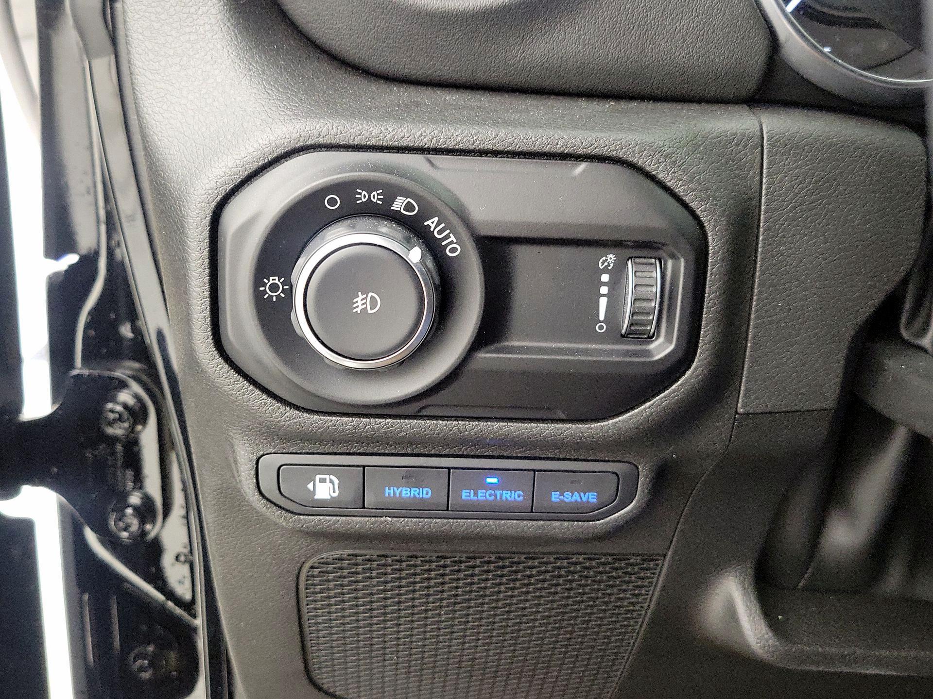 Thumbnail: 2023 Jeep Wrangler - 13