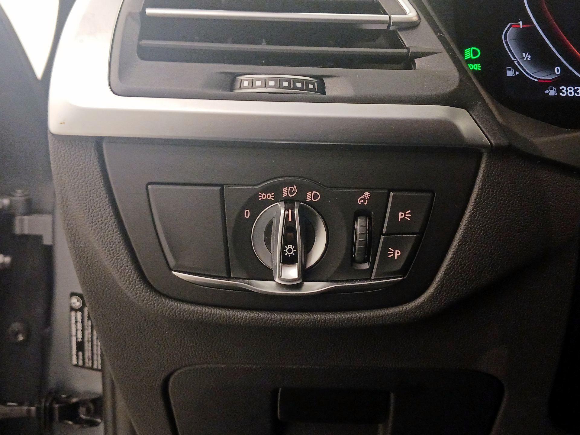 Thumbnail: 2024 BMW X3 - 13