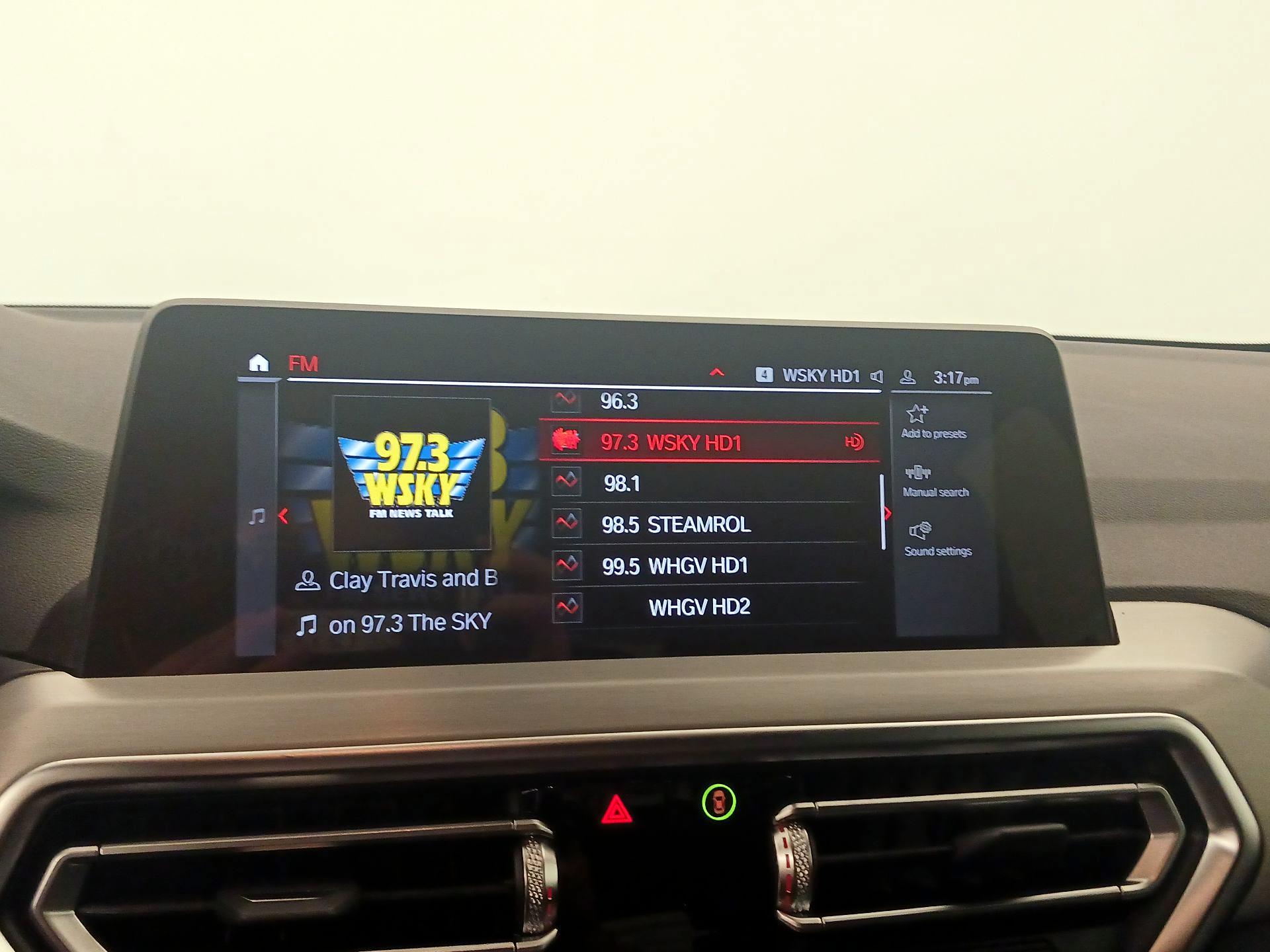 Thumbnail: 2024 BMW X3 - 16