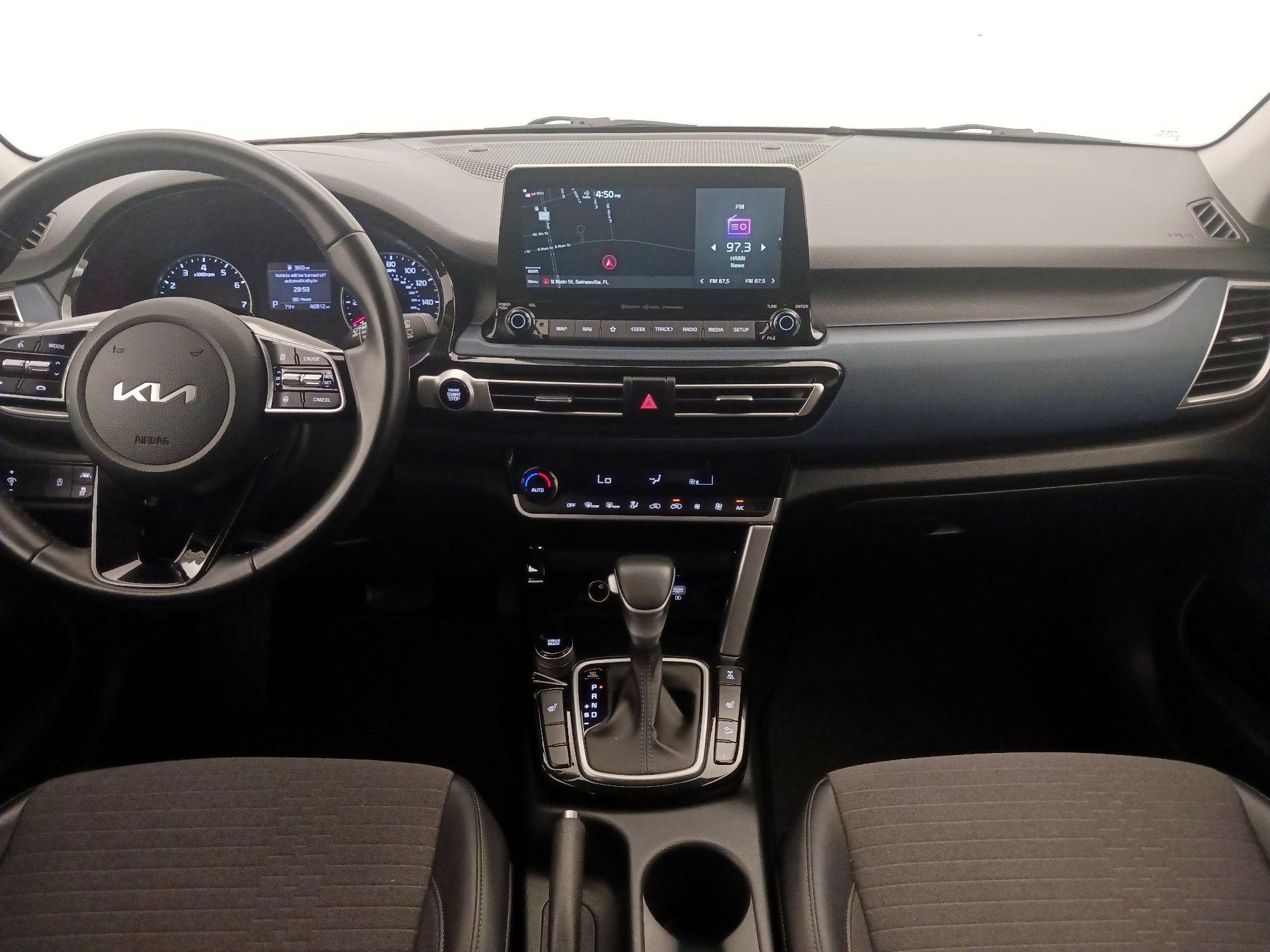 Thumbnail: 2022 Kia Seltos - 9