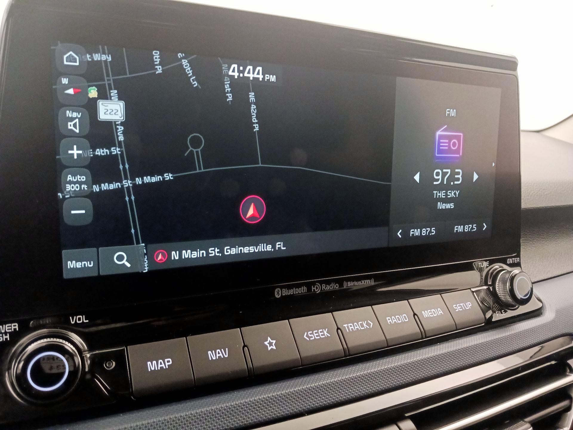 Thumbnail: 2022 Kia Seltos - 14