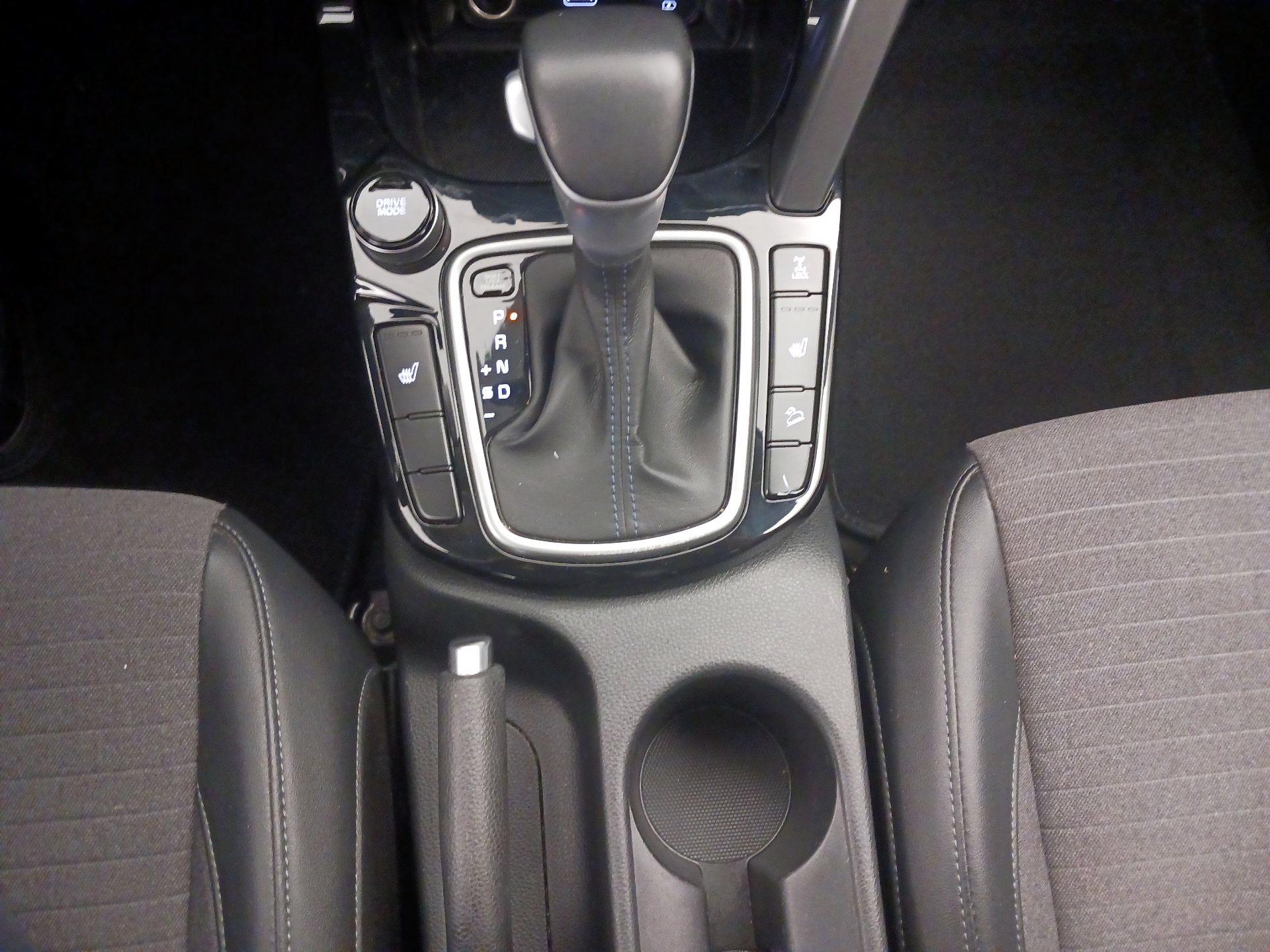 Thumbnail: 2022 Kia Seltos - 18