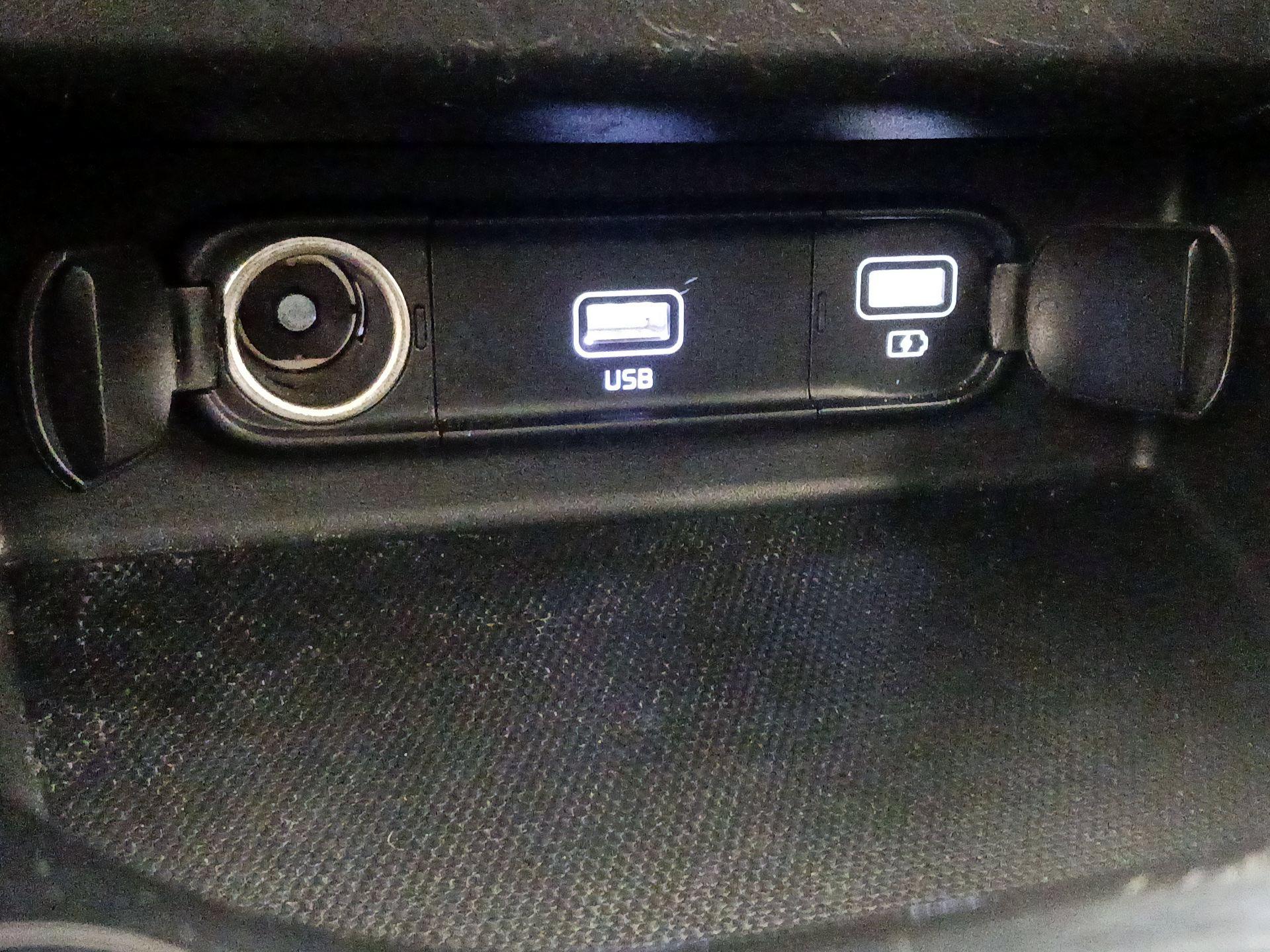 Thumbnail: 2022 Kia Seltos - 19