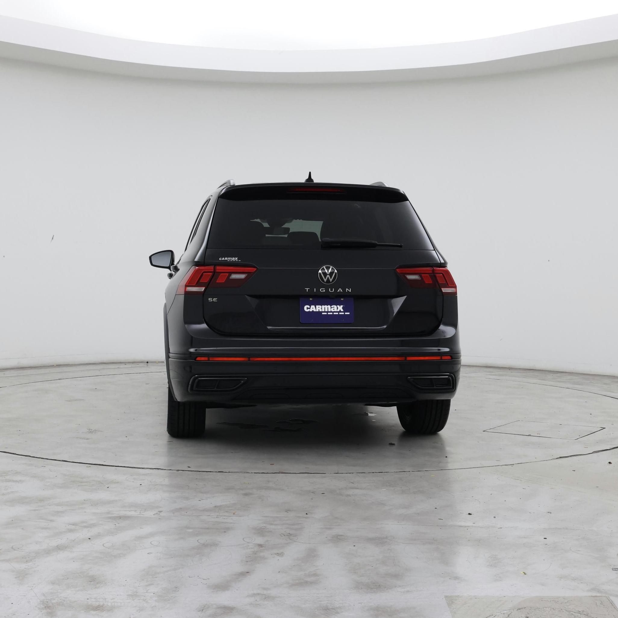 Thumbnail: 2022 Volkswagen Tiguan - 6