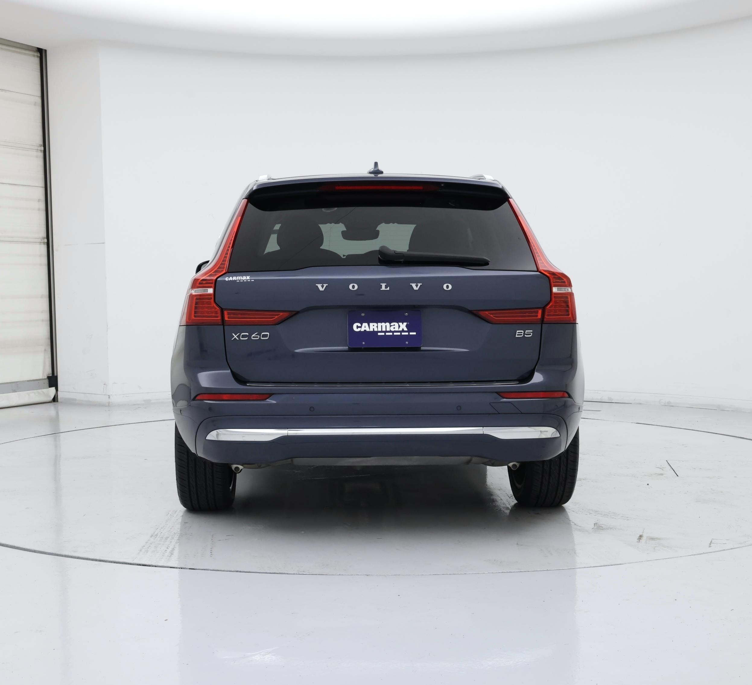 Thumbnail: 2022 Volvo XC60 - 6