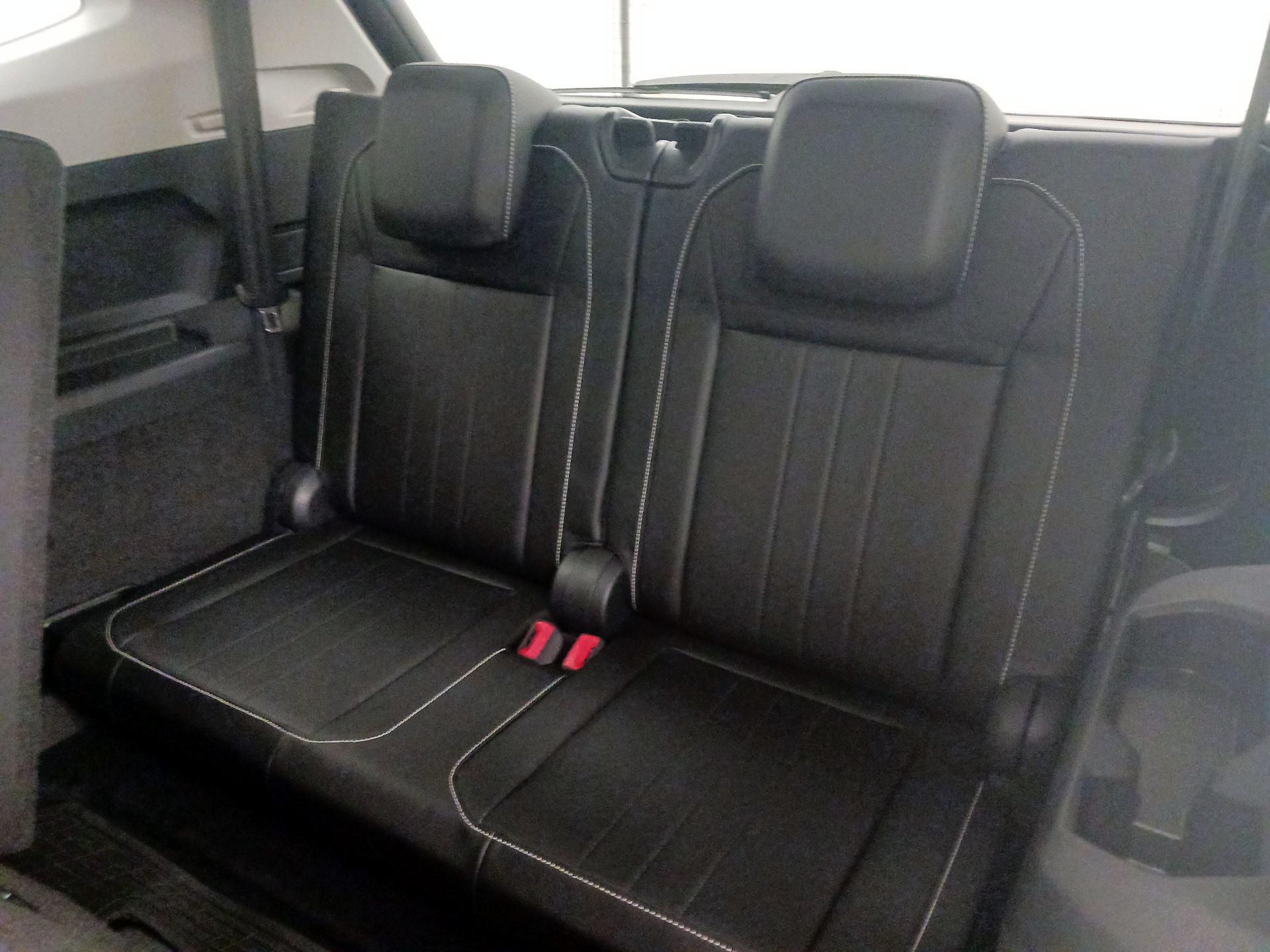 Thumbnail: 2022 Volkswagen Tiguan - 20