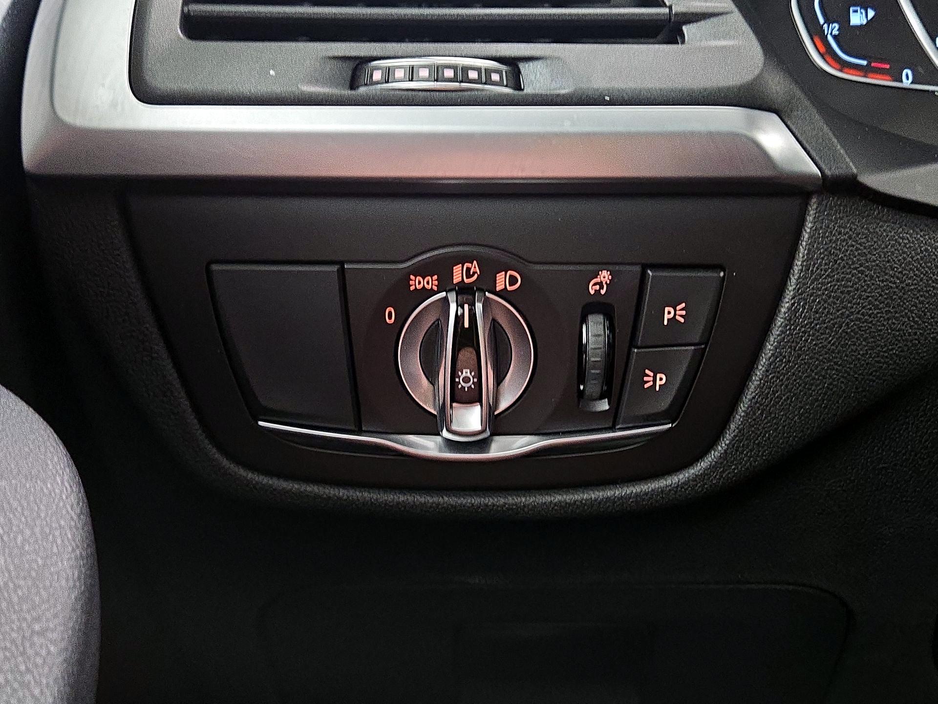 Thumbnail: 2022 BMW X3 - 13