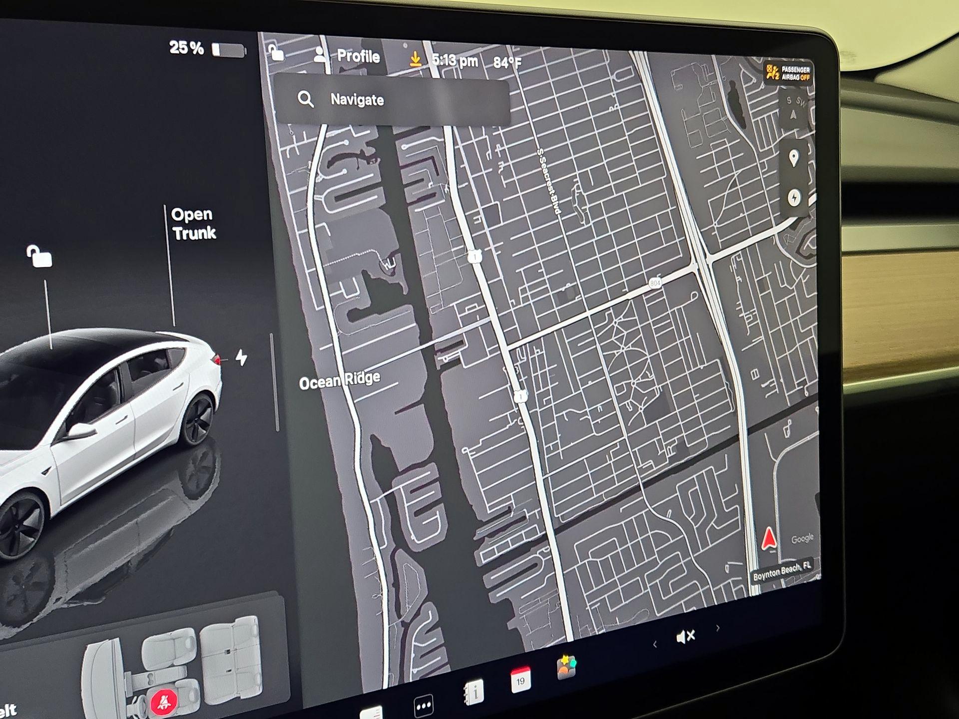 Thumbnail: 2023 Tesla Model 3 - 14