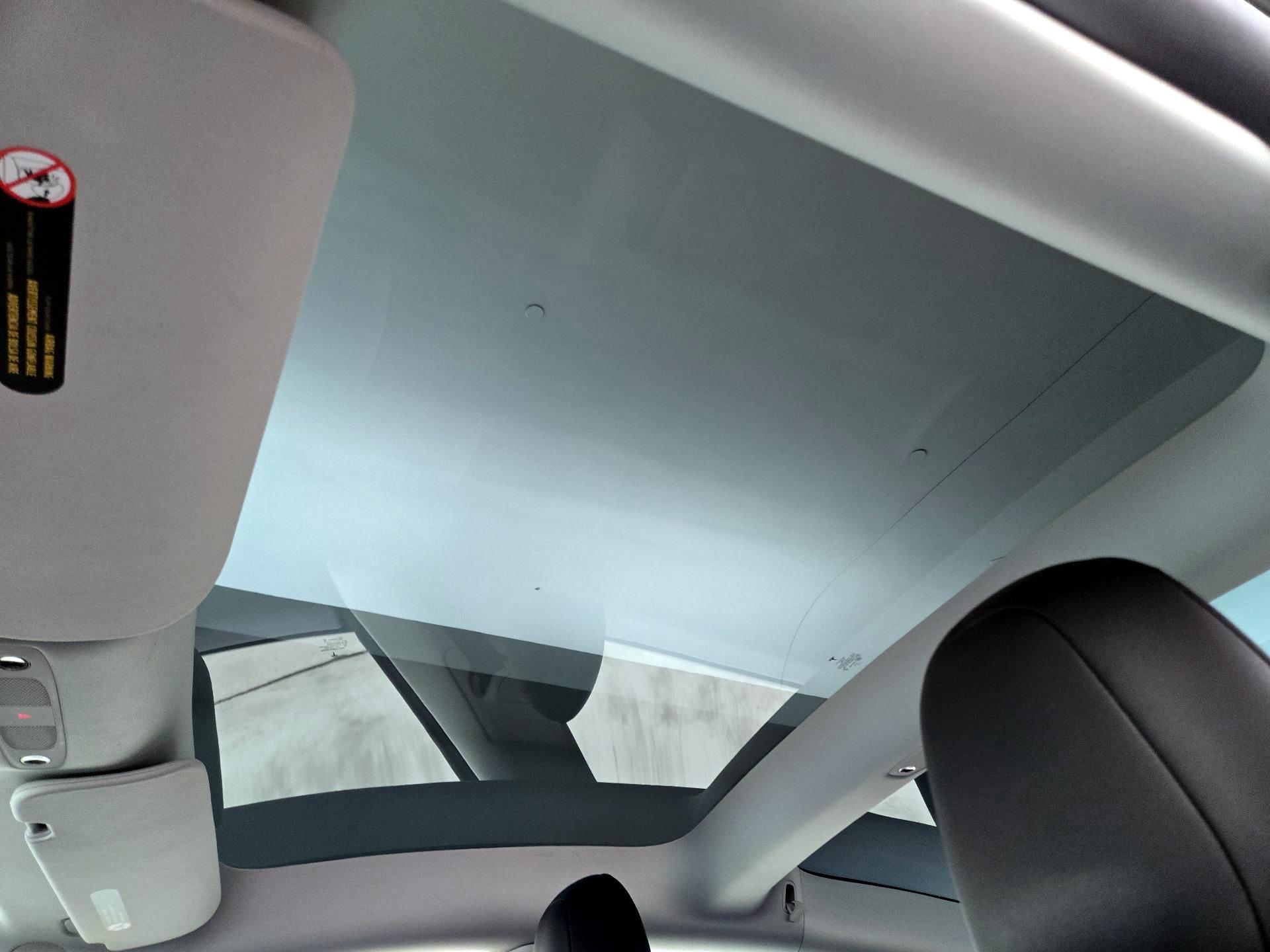 Thumbnail: 2023 Tesla Model 3 - 19