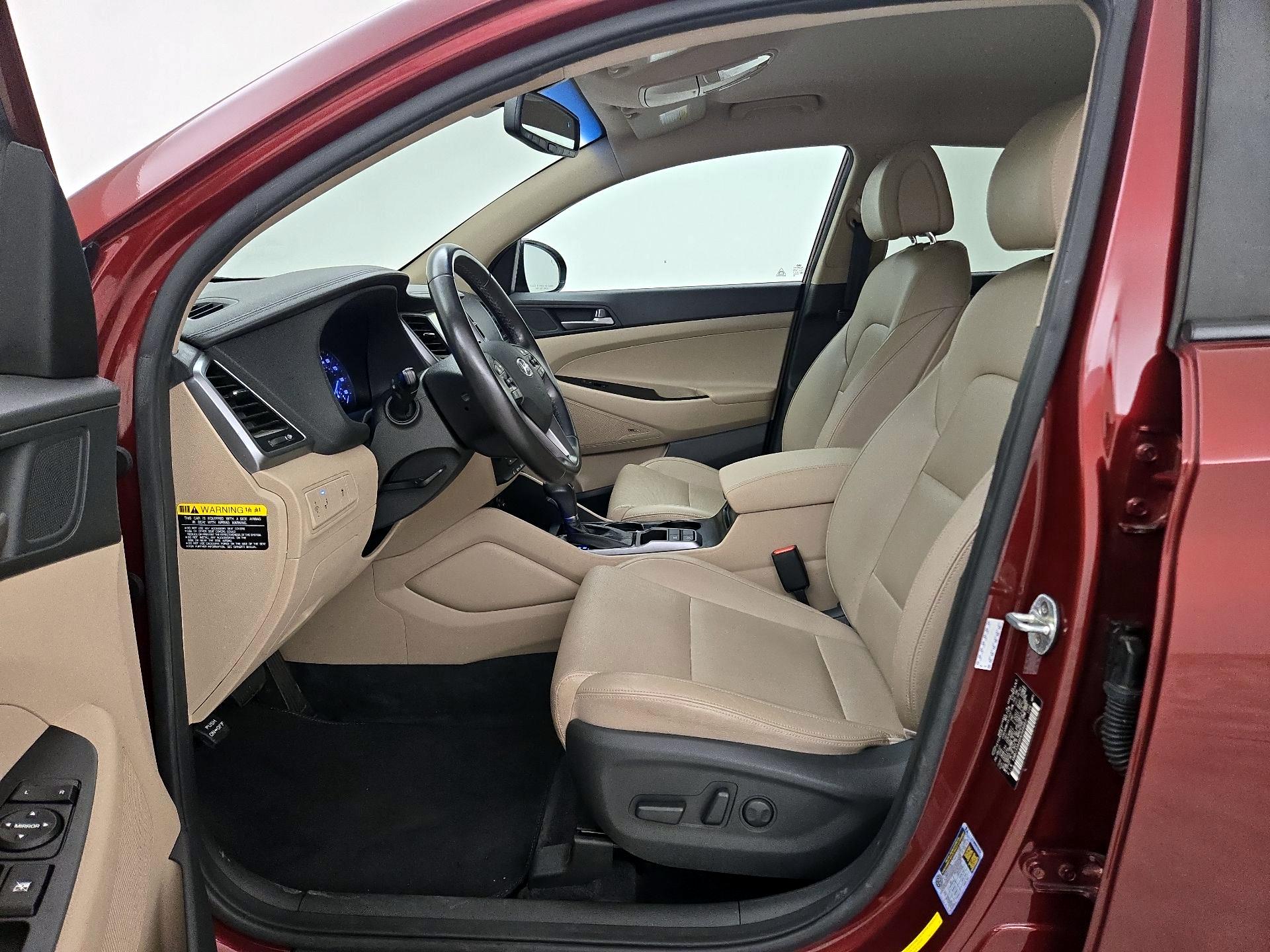 Thumbnail: 2017 Hyundai Tucson - 11